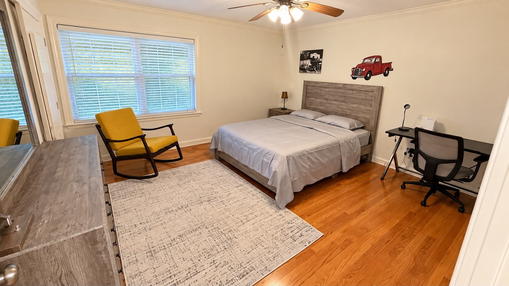 3102 Newcastle Drive, Houston, TX 77027