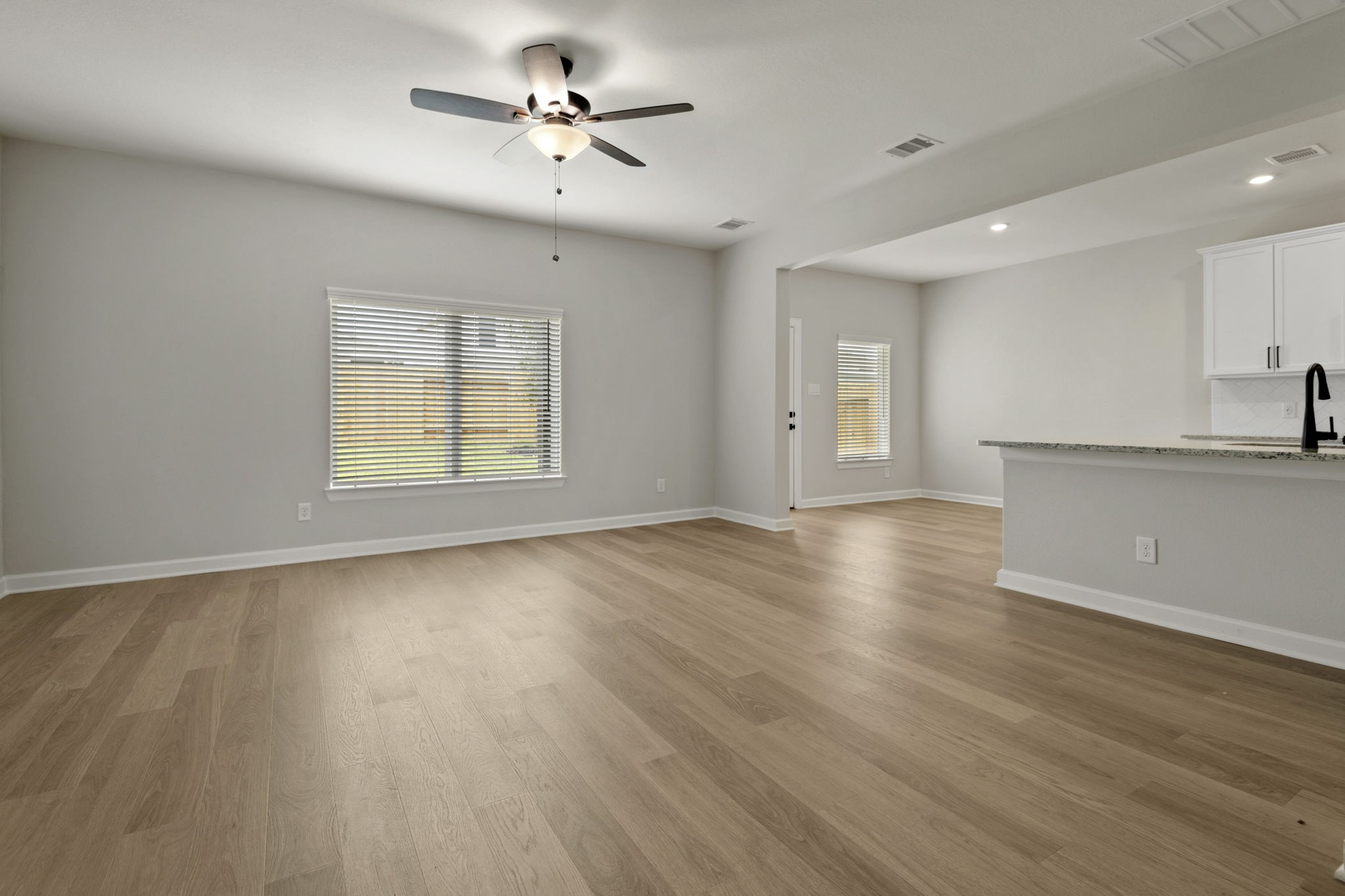 21551 Bluebonnet Bay Drive, Magnolia, TX 77354