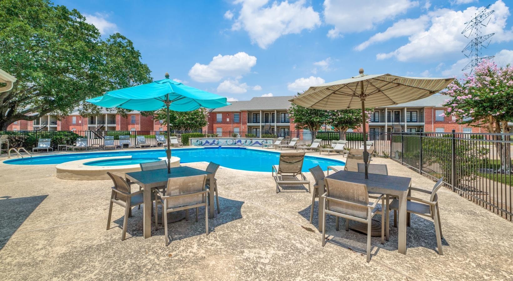 11810 Hammond Drive, #614, Houston, TX 77065
