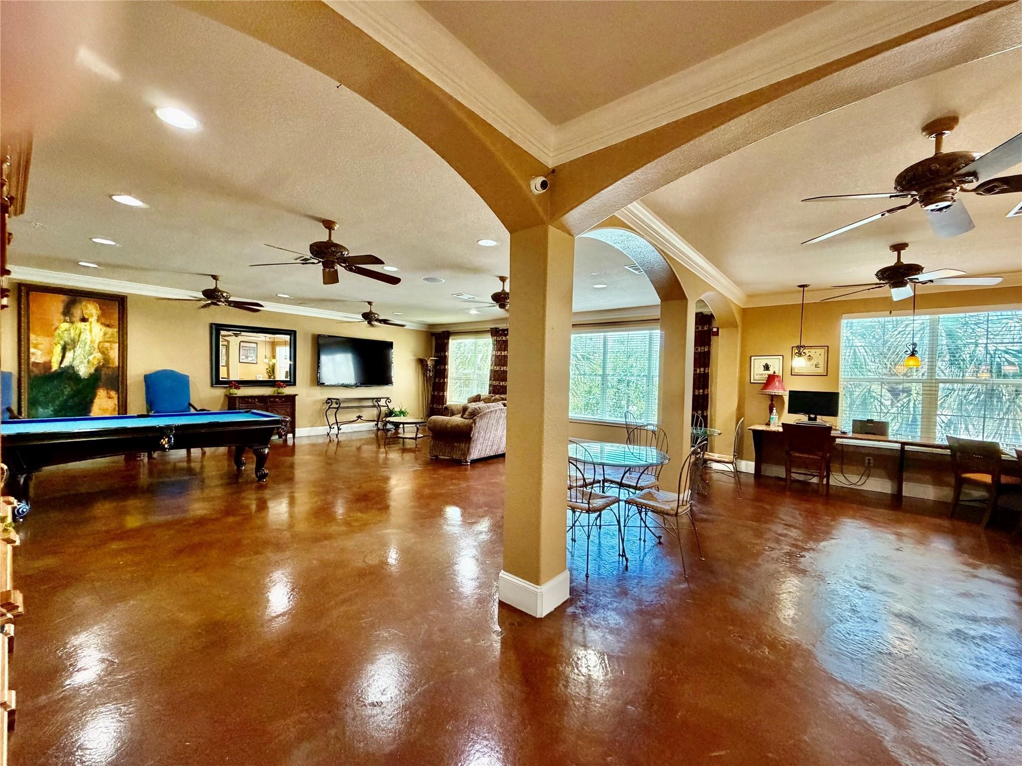 1711 Old Spanish Trail, #407, Houston, TX 77054