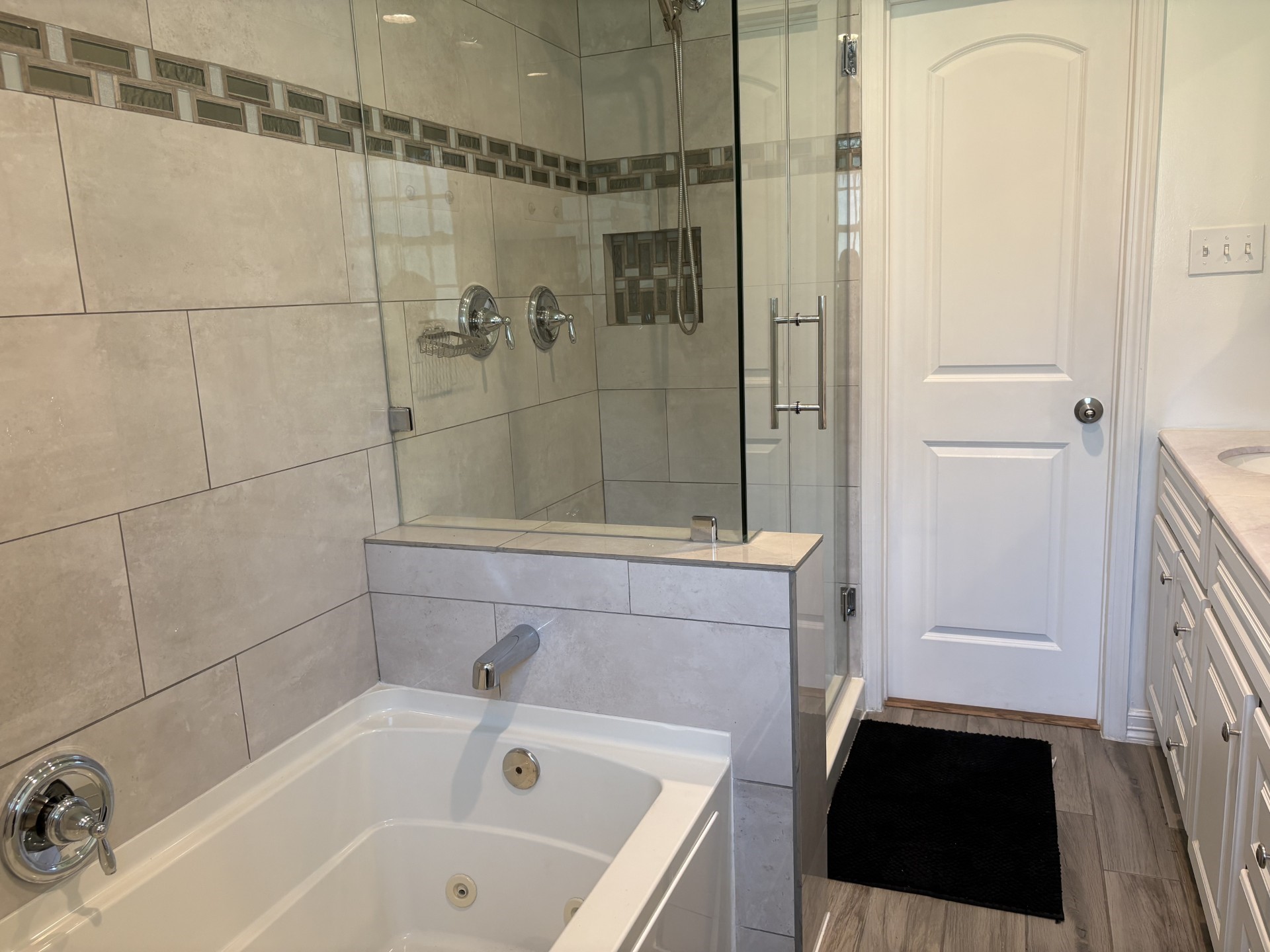 Another view of 1st floor bathroom