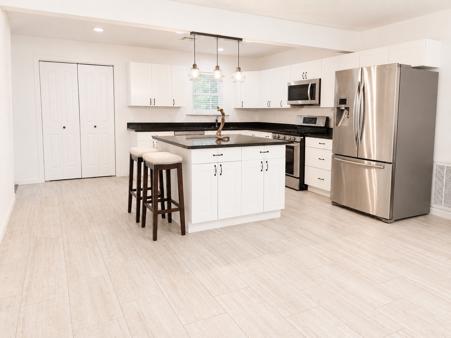 Another view of kitchen