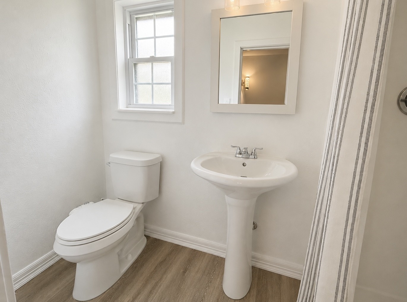 2nd floor bathroom