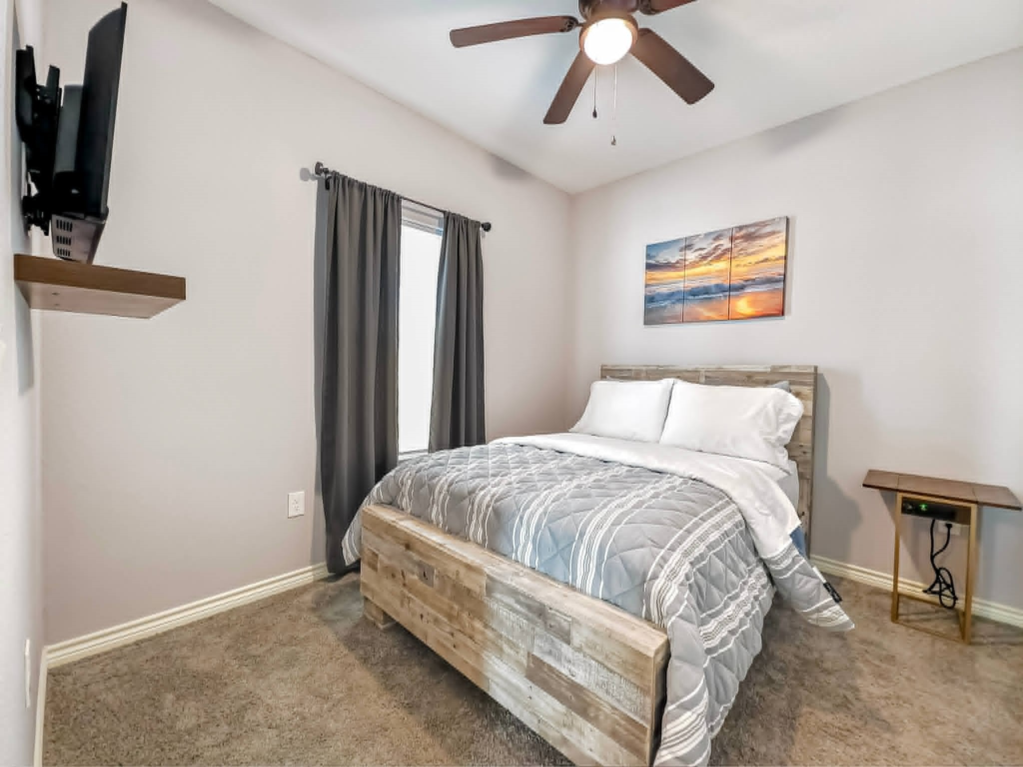 861 Palmdate, Montgomery, TX 77316