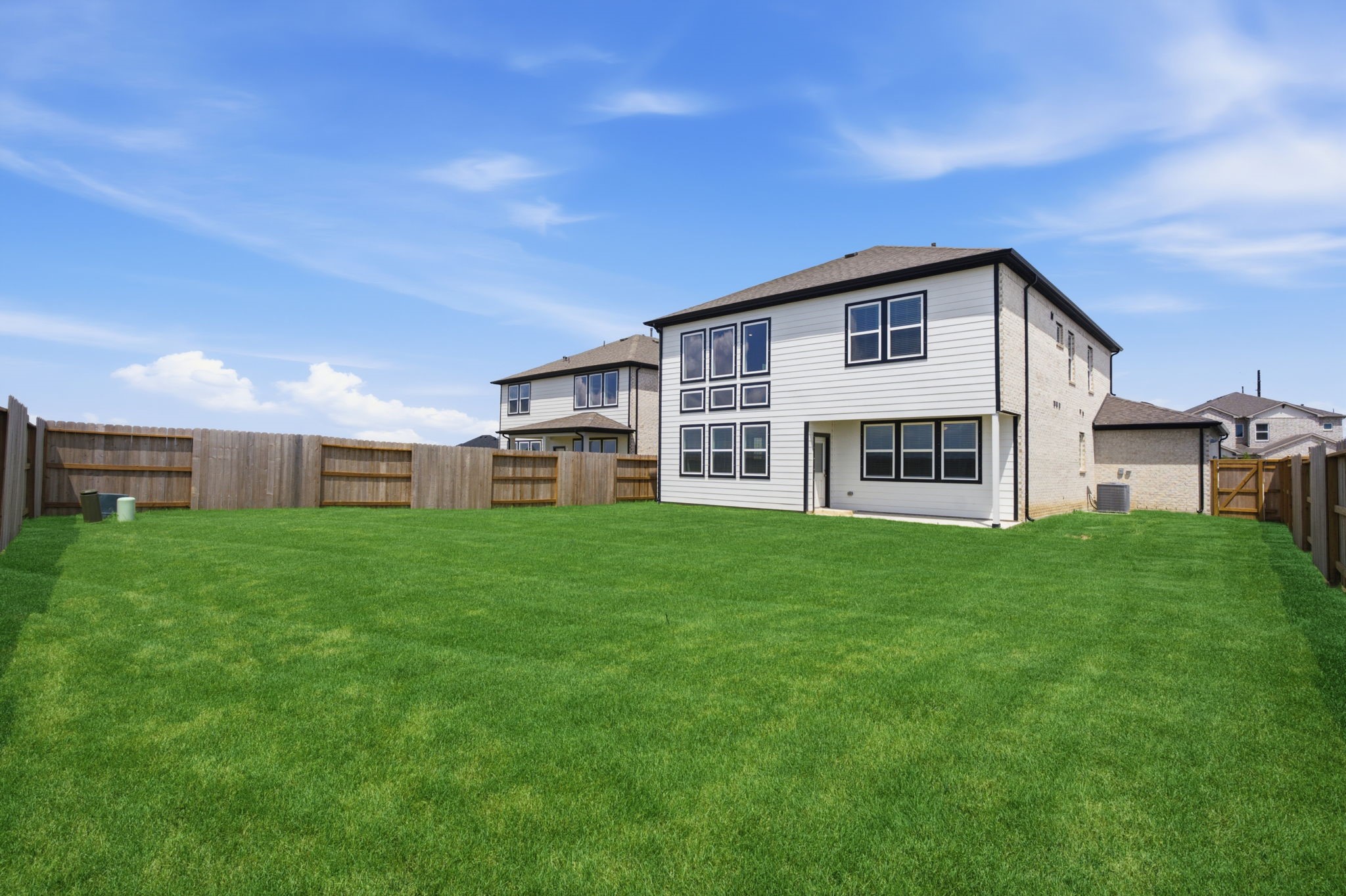 Disclaimer: Image is for illustrative purposes only and may not represent the actual property, features, finishes, or amenities. Actual property details may vary.