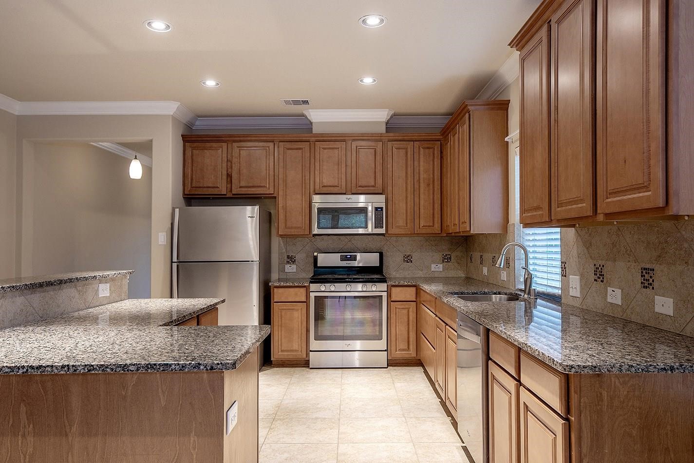 43 Butternut Grove Place, Tomball, TX 77375