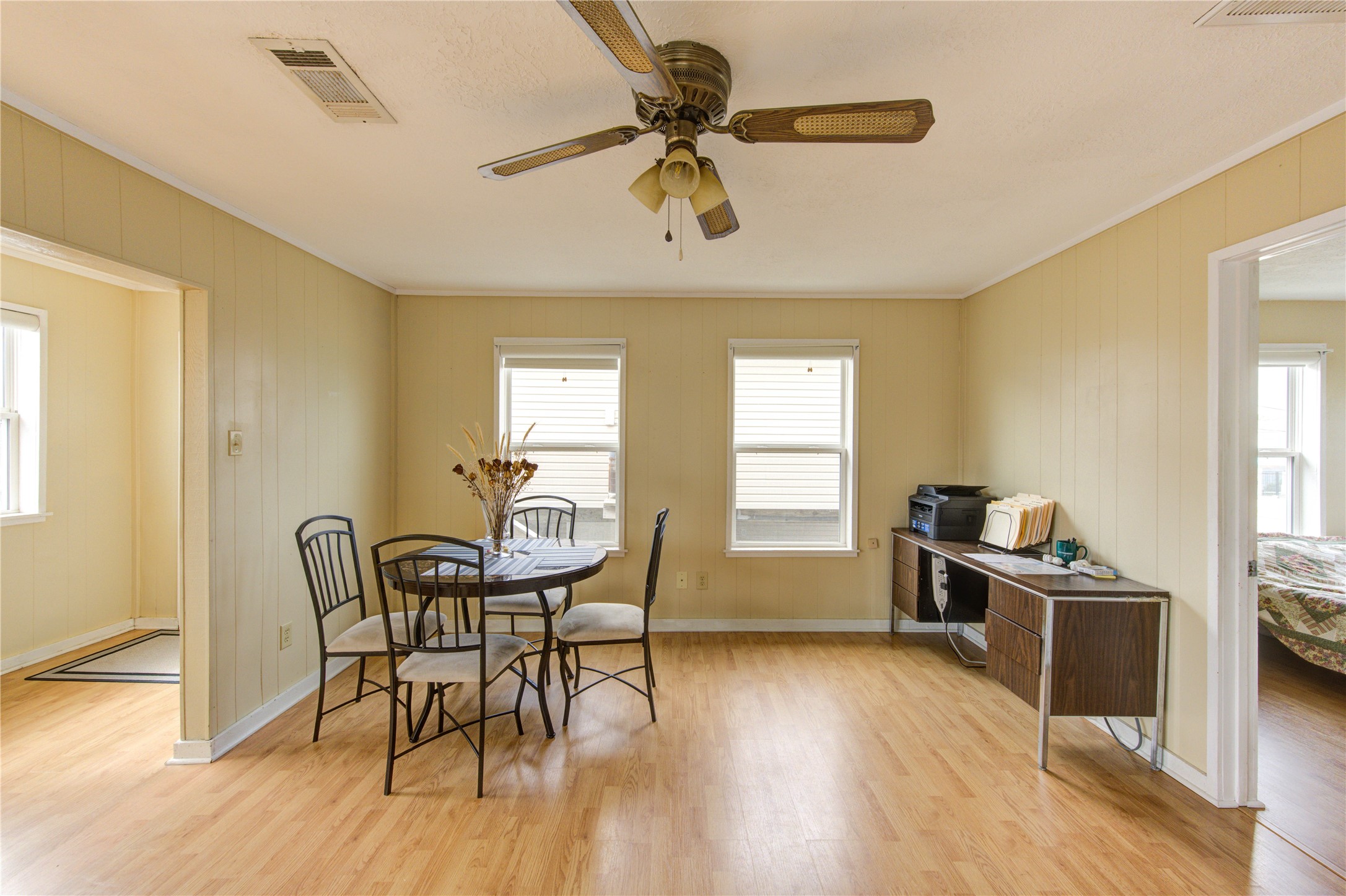 138 Tarpon Street, Bayou Vista, TX 77563