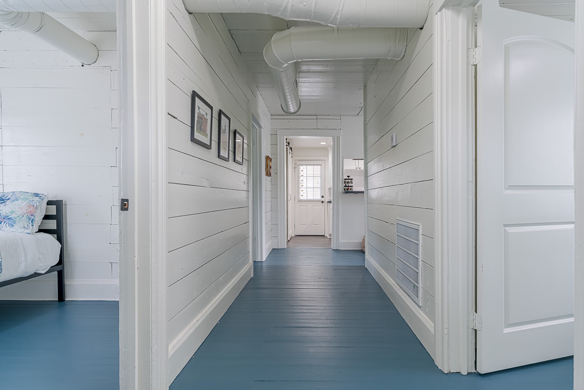 Hallway leading to the bedrooms Hallway leading to the bedrooms