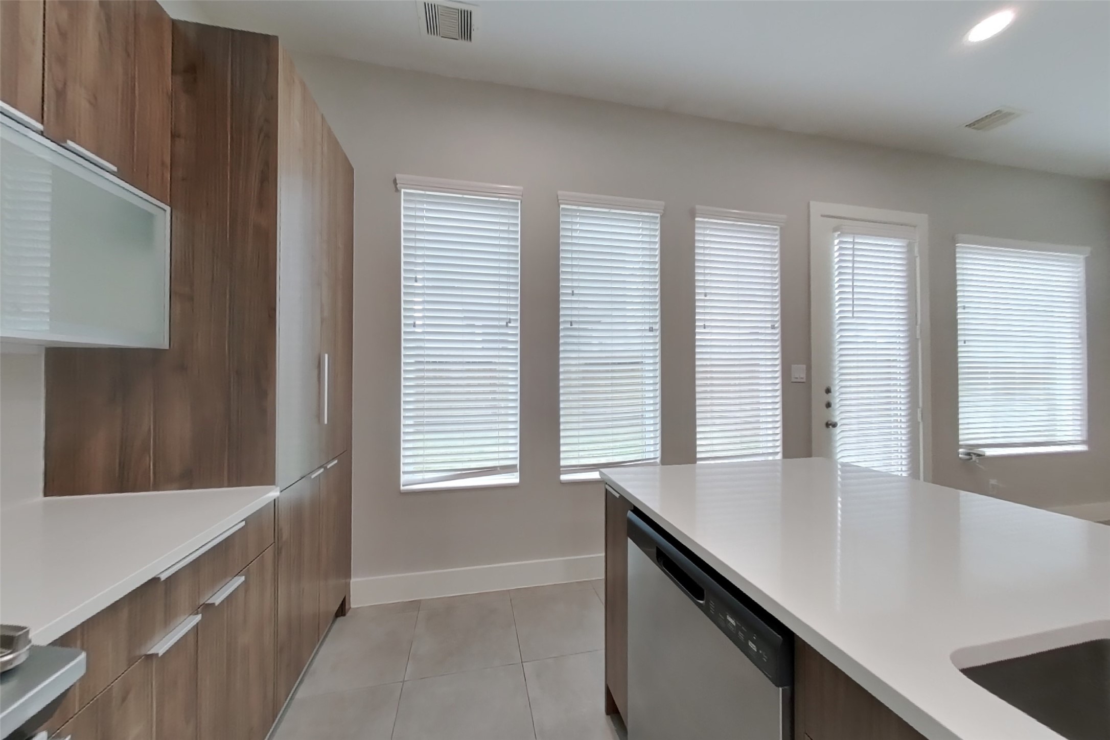 4421 Bora Bora Lane, Houston, TX 77045