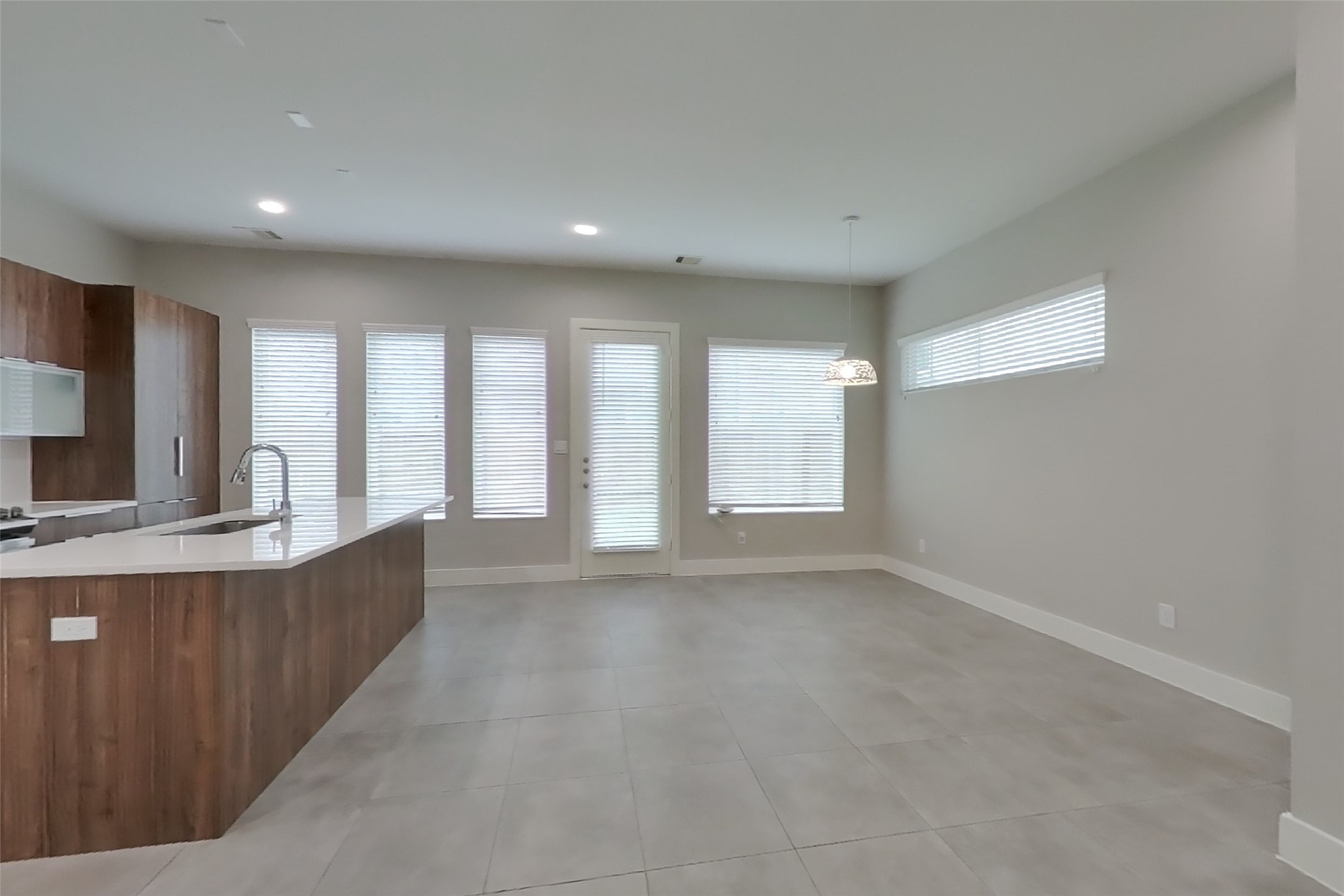4421 Bora Bora Lane, Houston, TX 77045