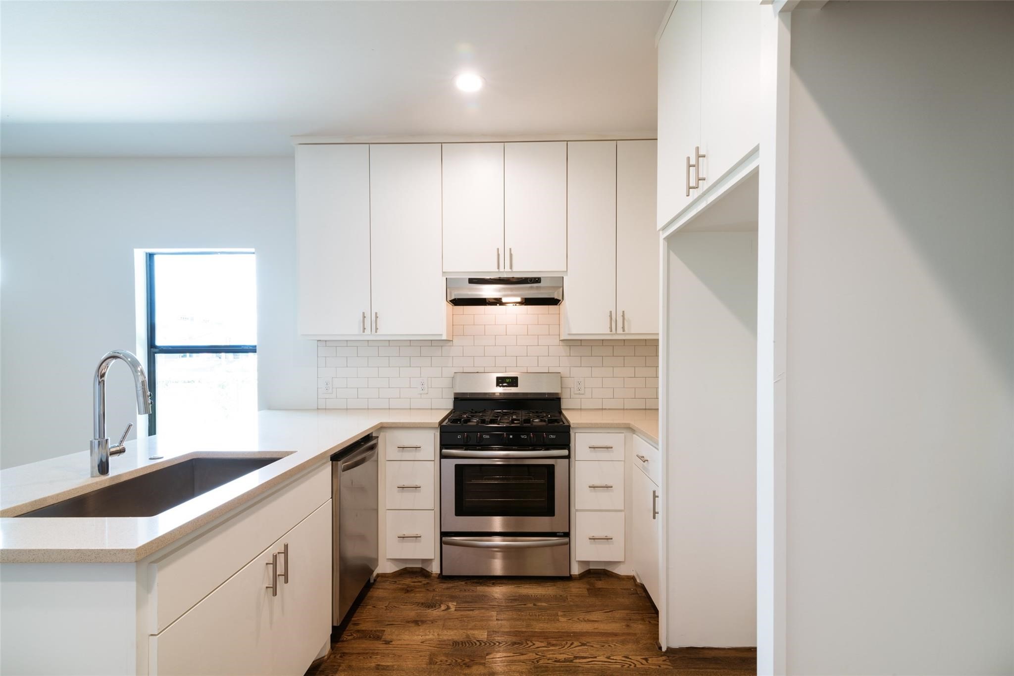 609 Boundary Street, #B, Houston, TX 77009