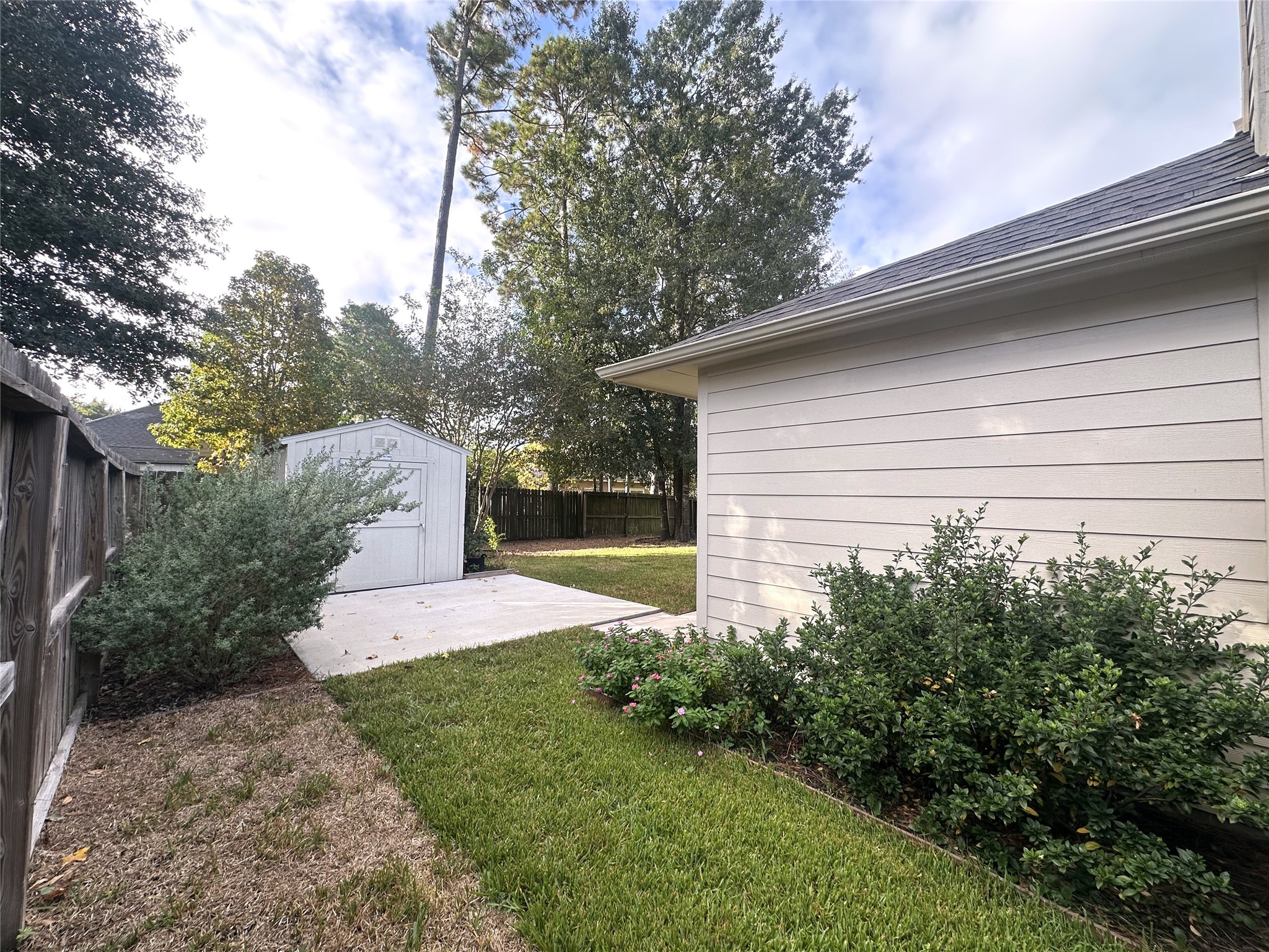 984 Arbor Glen, Conroe, TX 77303