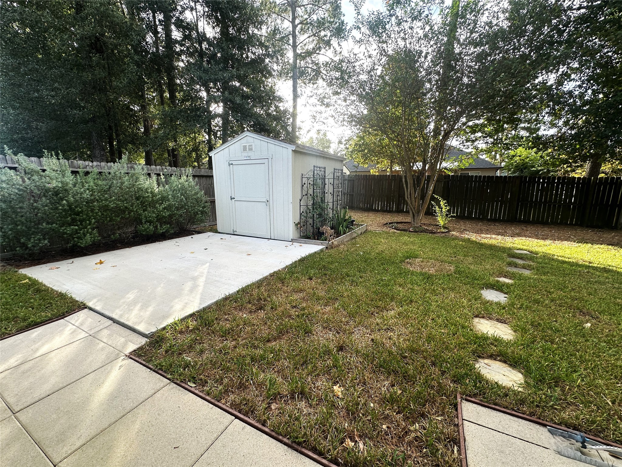 984 Arbor Glen, Conroe, TX 77303