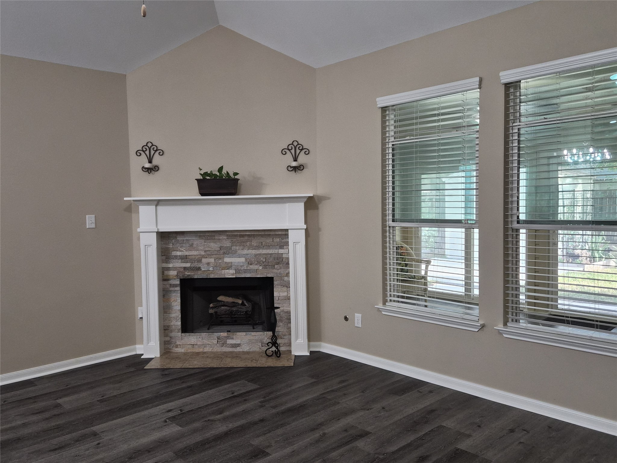 984 Arbor Glen, Conroe, TX 77303