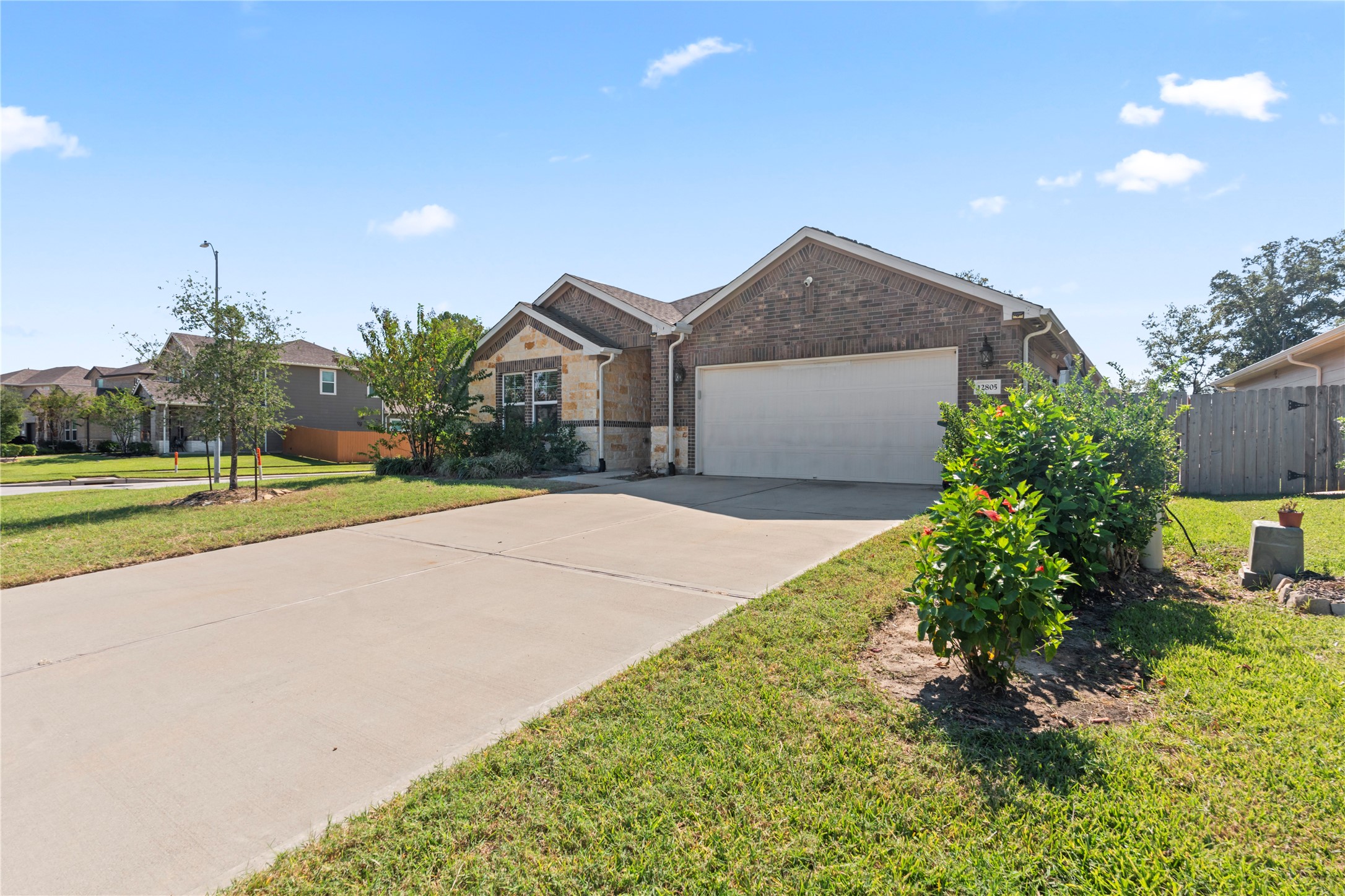 12805 S Winding Pines Drive, Tomball, TX 77375