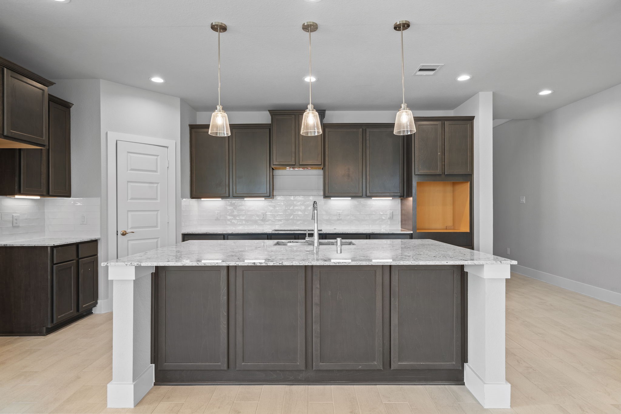 416 Hearthstone Lane, Waller, TX 77484 416 Hearthstone Lane, Waller, TX 77484