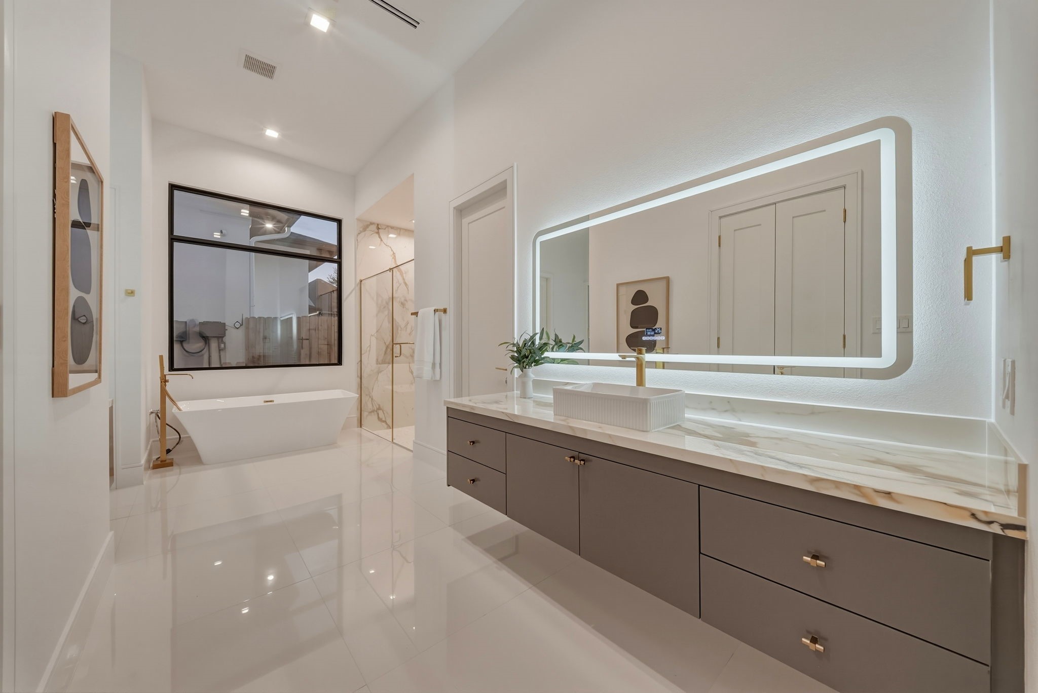 23111 Vista De Tres Lagos Drive, Spring, TX 77389