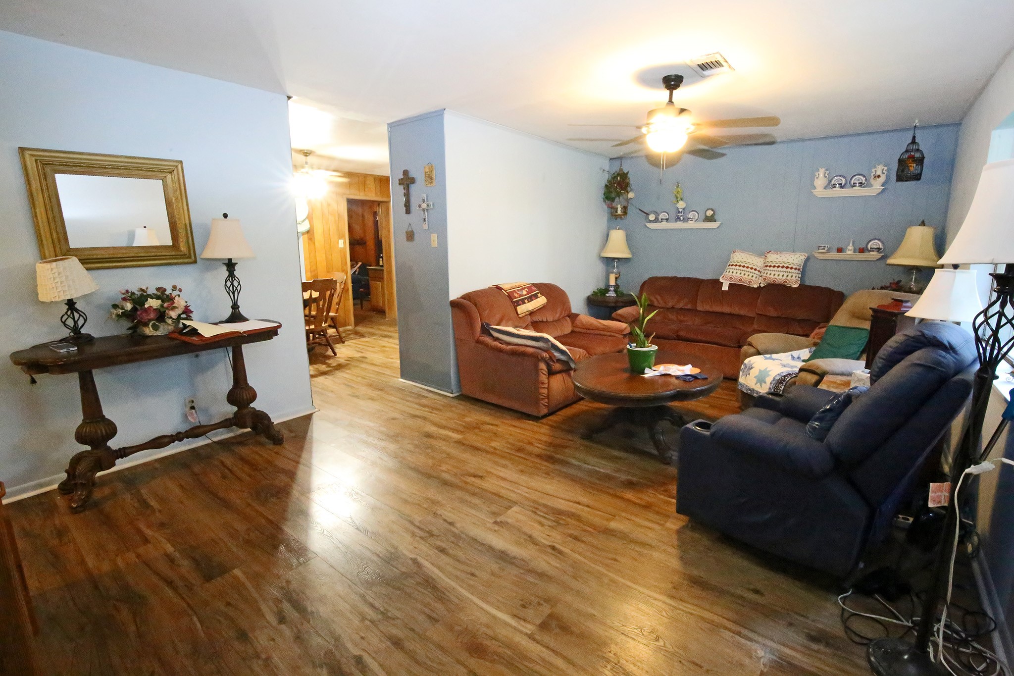 Living Room is spacious