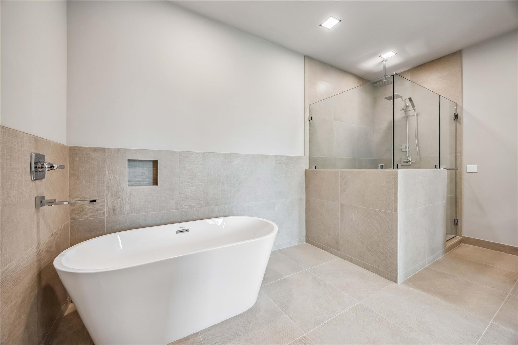 1115 W 21st Street, Houston, TX 77008