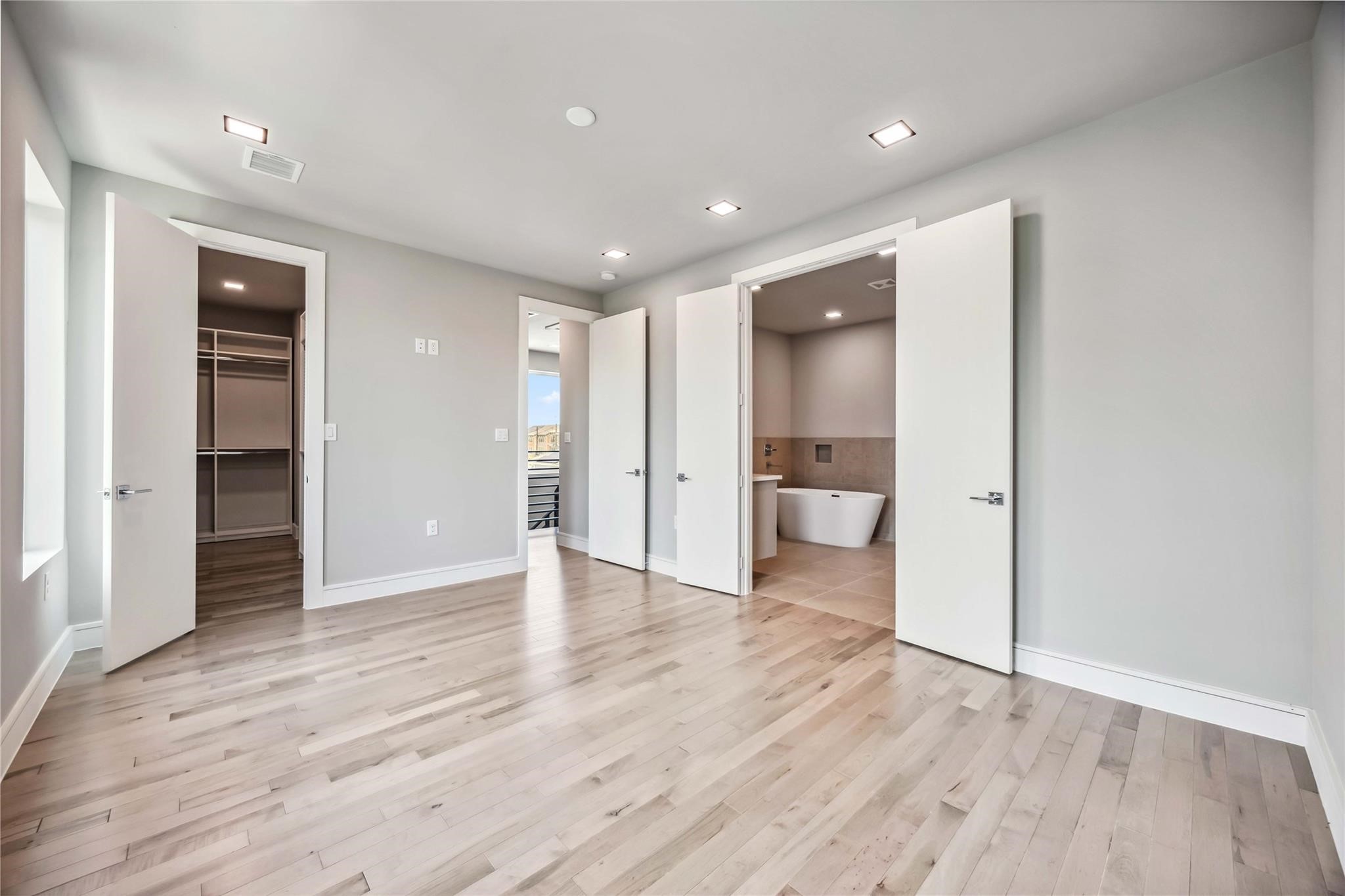1115 W 21st Street, Houston, TX 77008