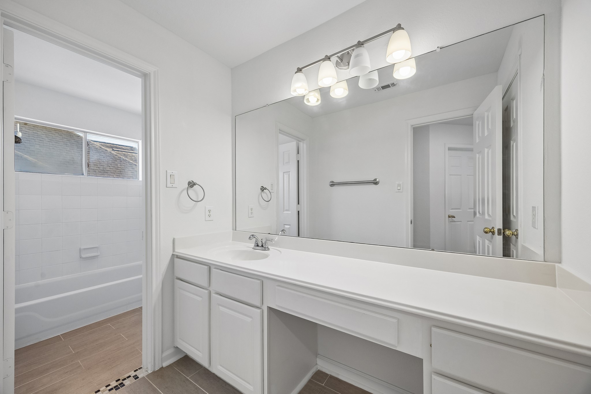 3906 Breaux Bridge Lane, Sugar Land, TX 77479