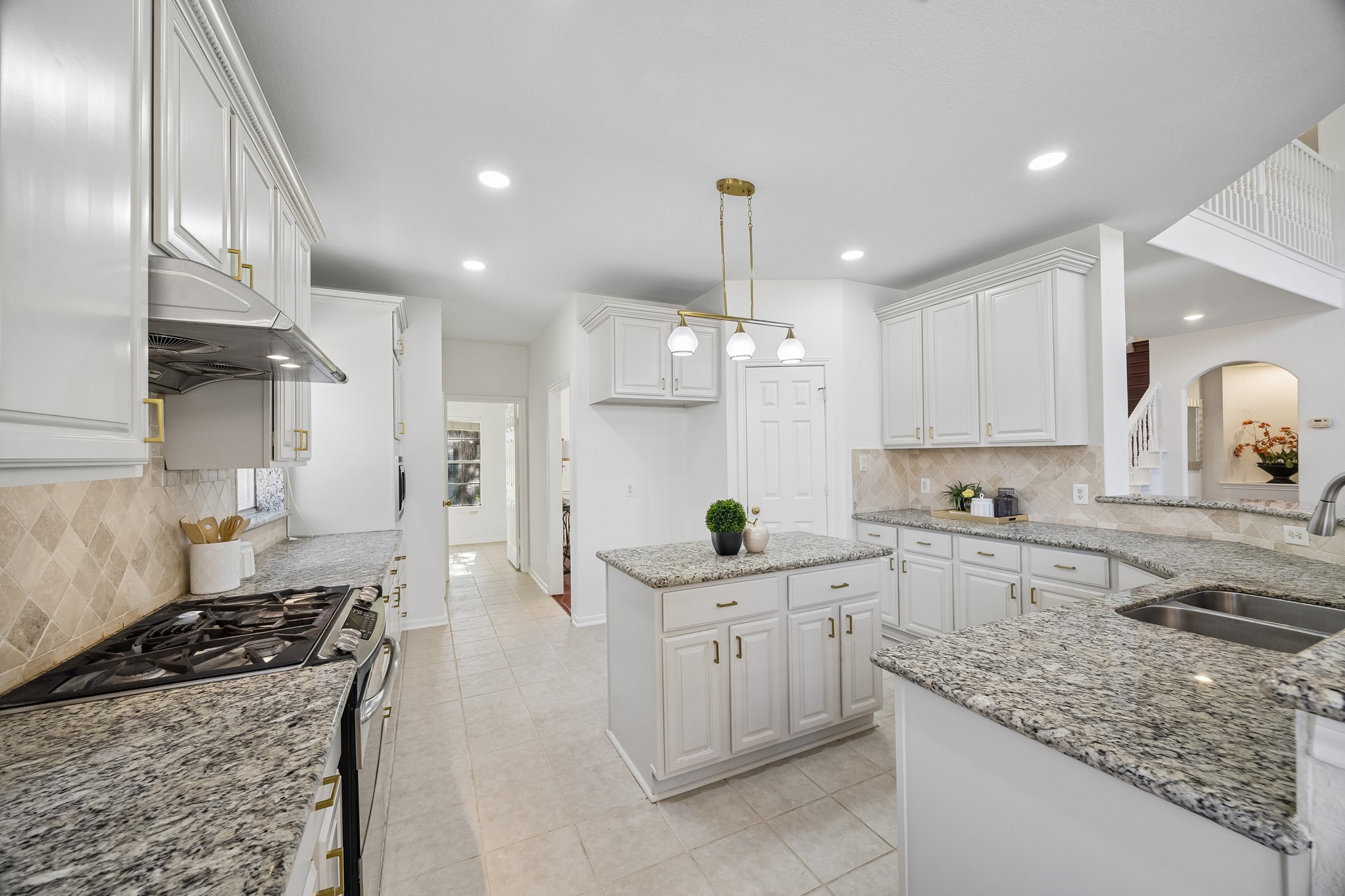 3906 Breaux Bridge Lane, Sugar Land, TX 77479