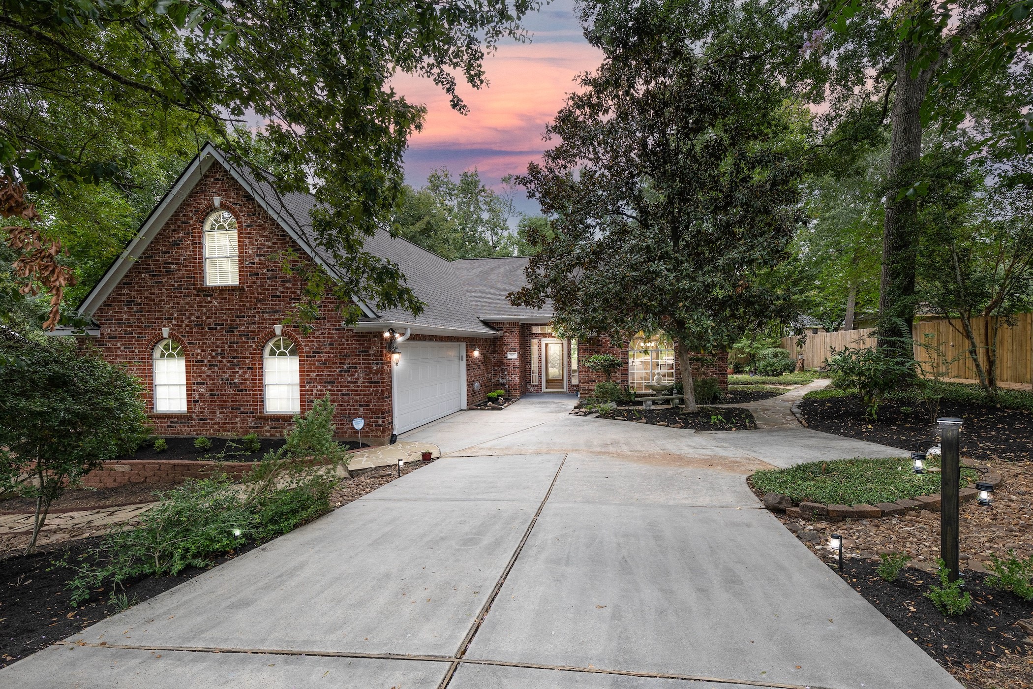 2103 Carriage Run W, Conroe, TX 77384 2103 Carriage Run W, Conroe, TX 77384