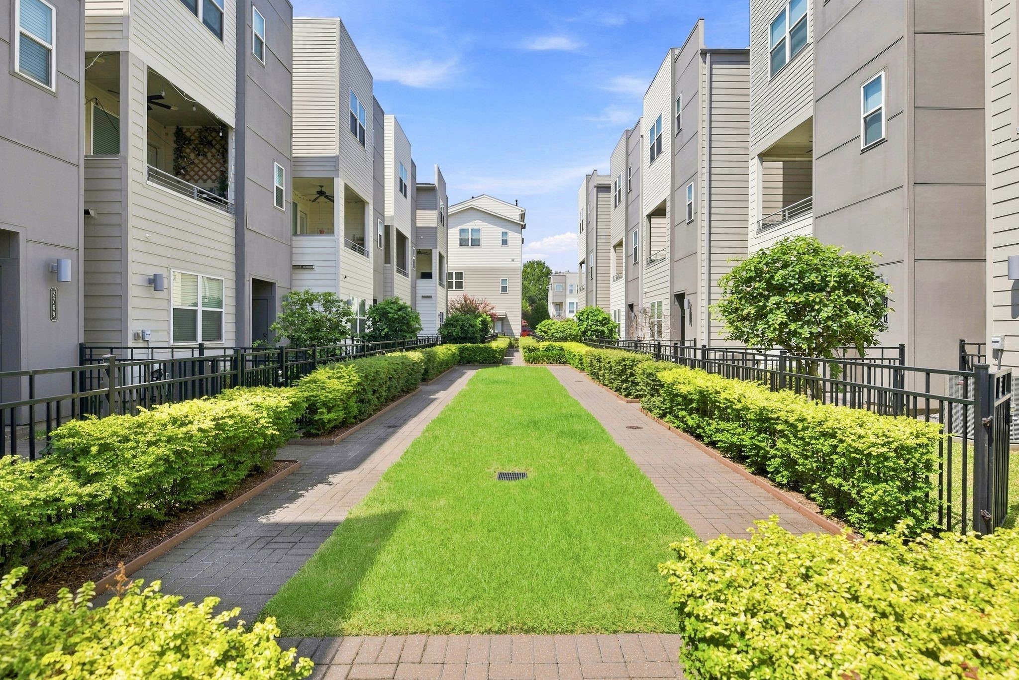 2730 Eado Edge Court, Houston, TX 77020