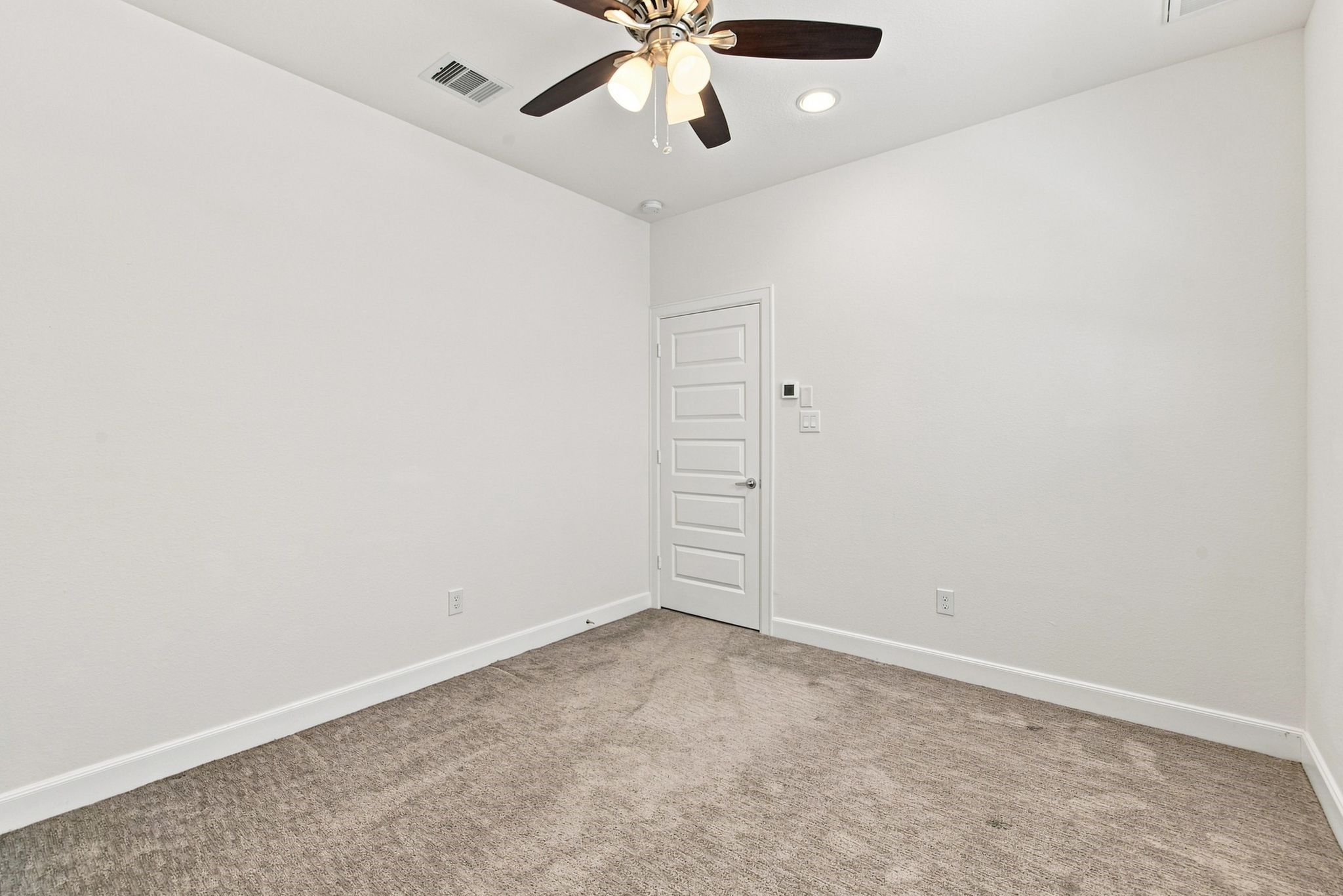 2730 Eado Edge Court, Houston, TX 77020 2730 Eado Edge Court, Houston, TX 77020