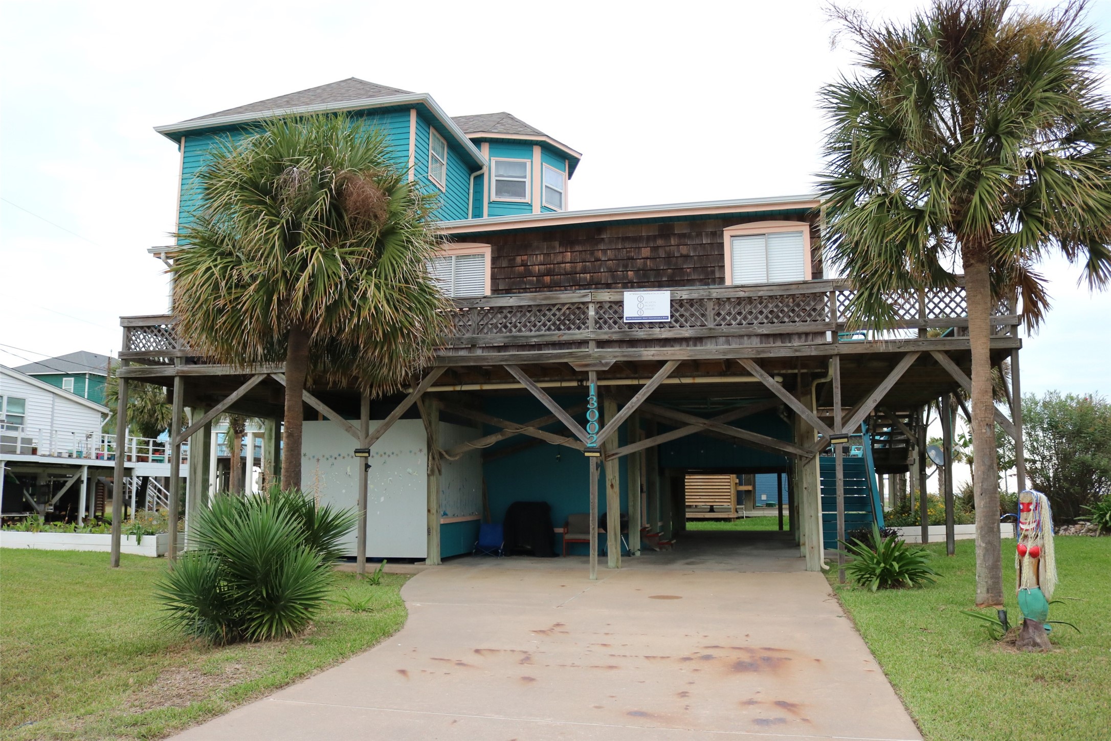 13002 Buccaneer Parkway, Freeport, TX 77541