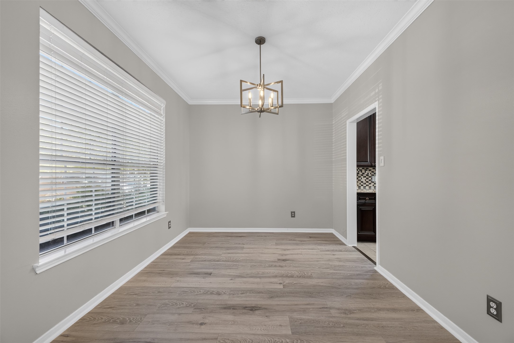 1011 Jasons Bend Drive, Sugar Land, TX 77479