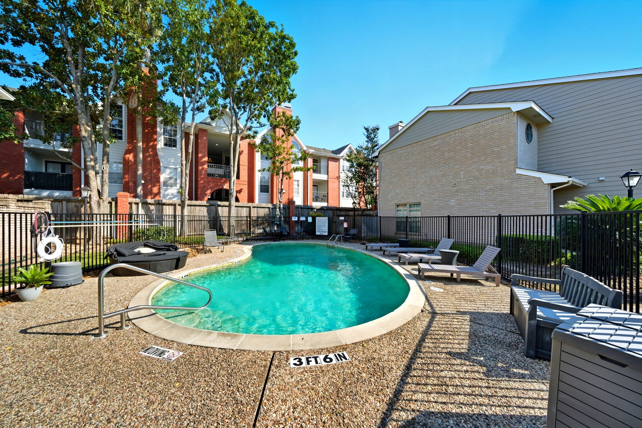 COMMUNITY POOL