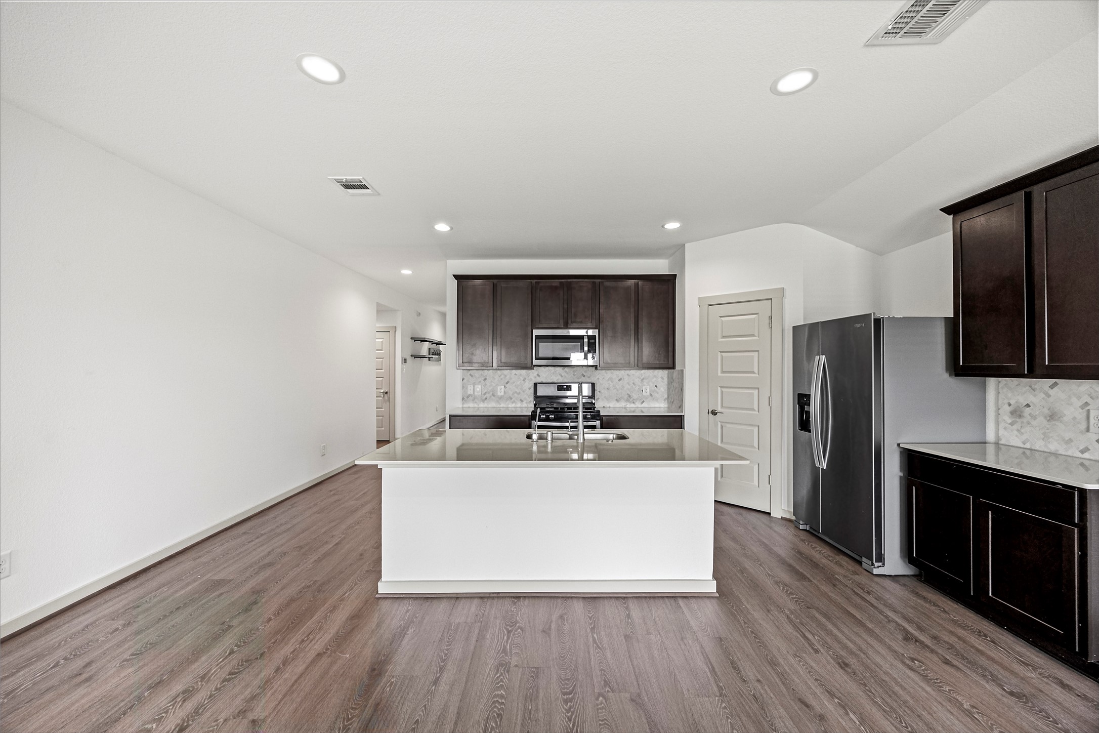 2630 Vanilla Sky Lane, Texas City, TX 77568