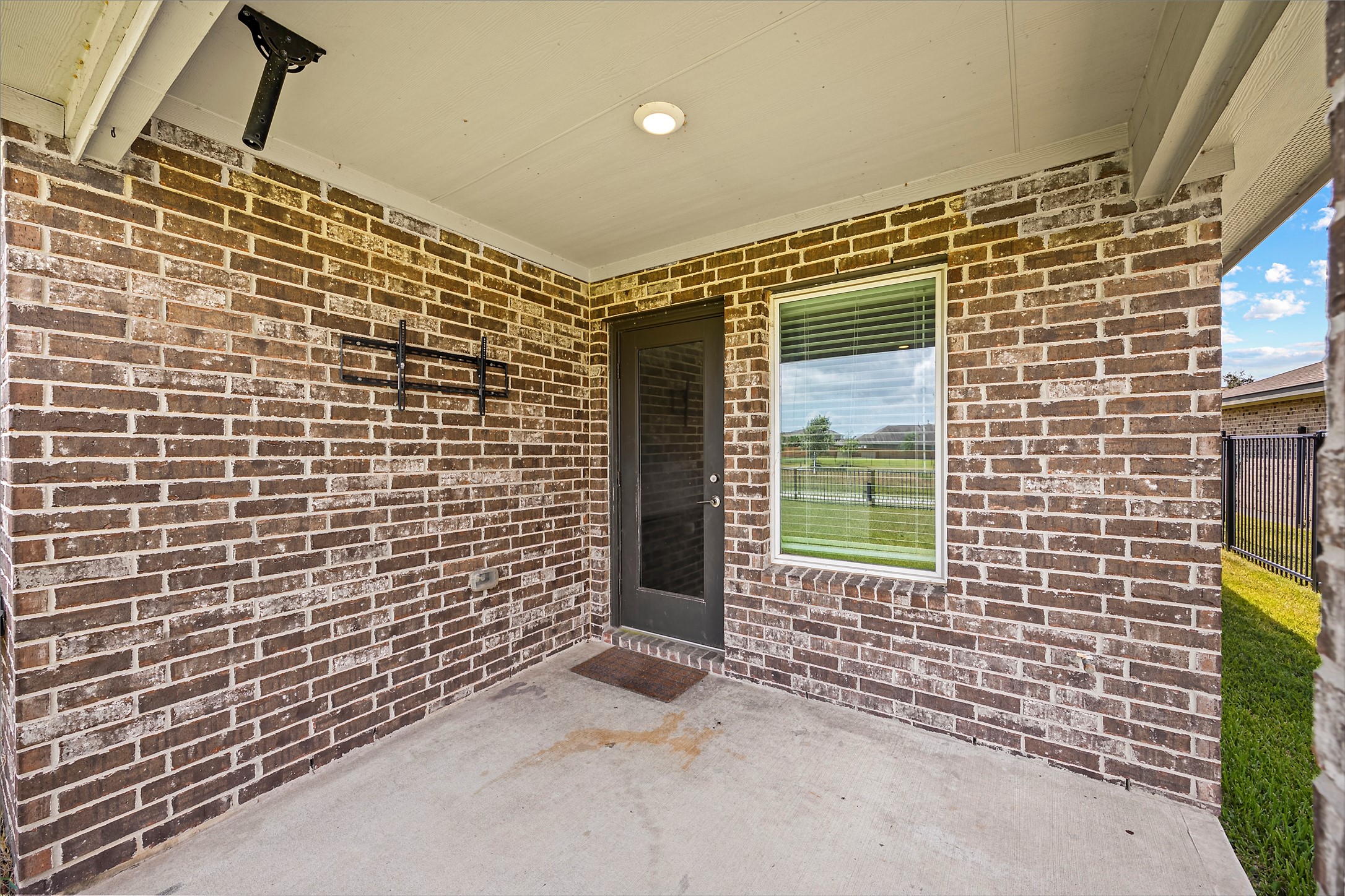 2630 Vanilla Sky Lane, Texas City, TX 77568