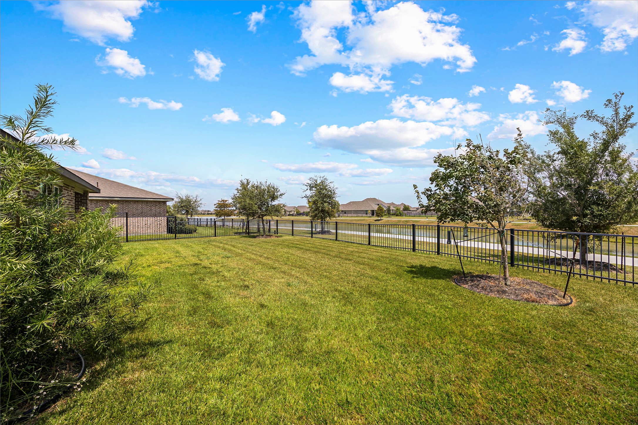 2630 Vanilla Sky Lane, Texas City, TX 77568