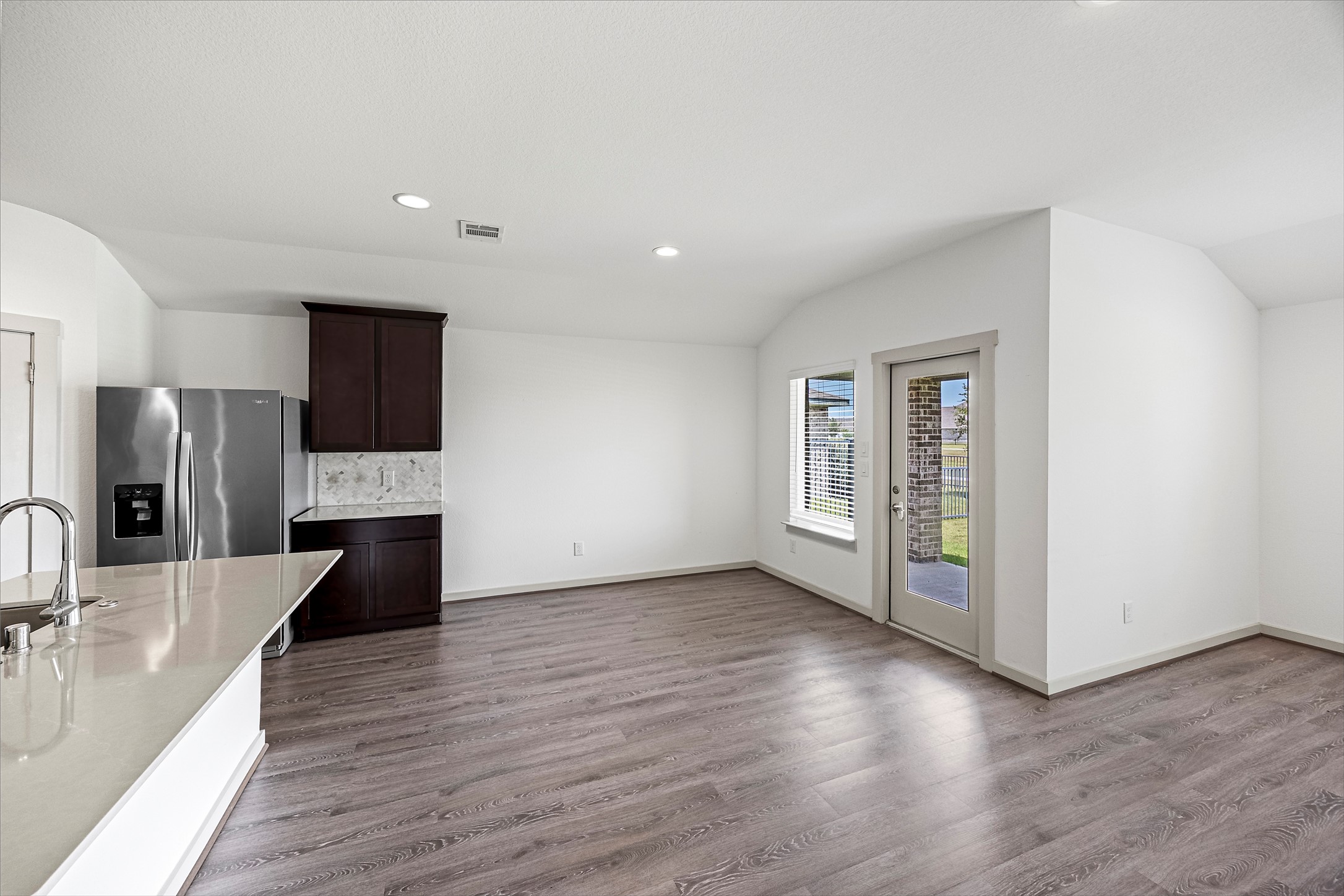2630 Vanilla Sky Lane, Texas City, TX 77568