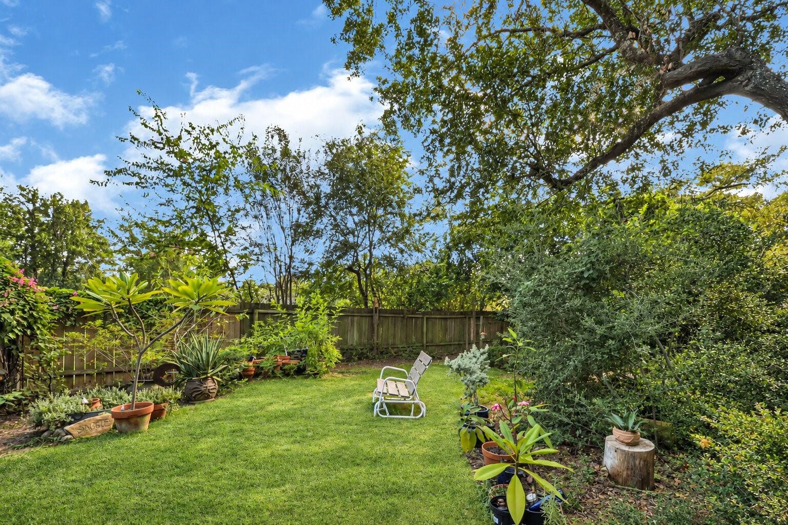 40 Night Hawk Place, Spring, TX 77380
