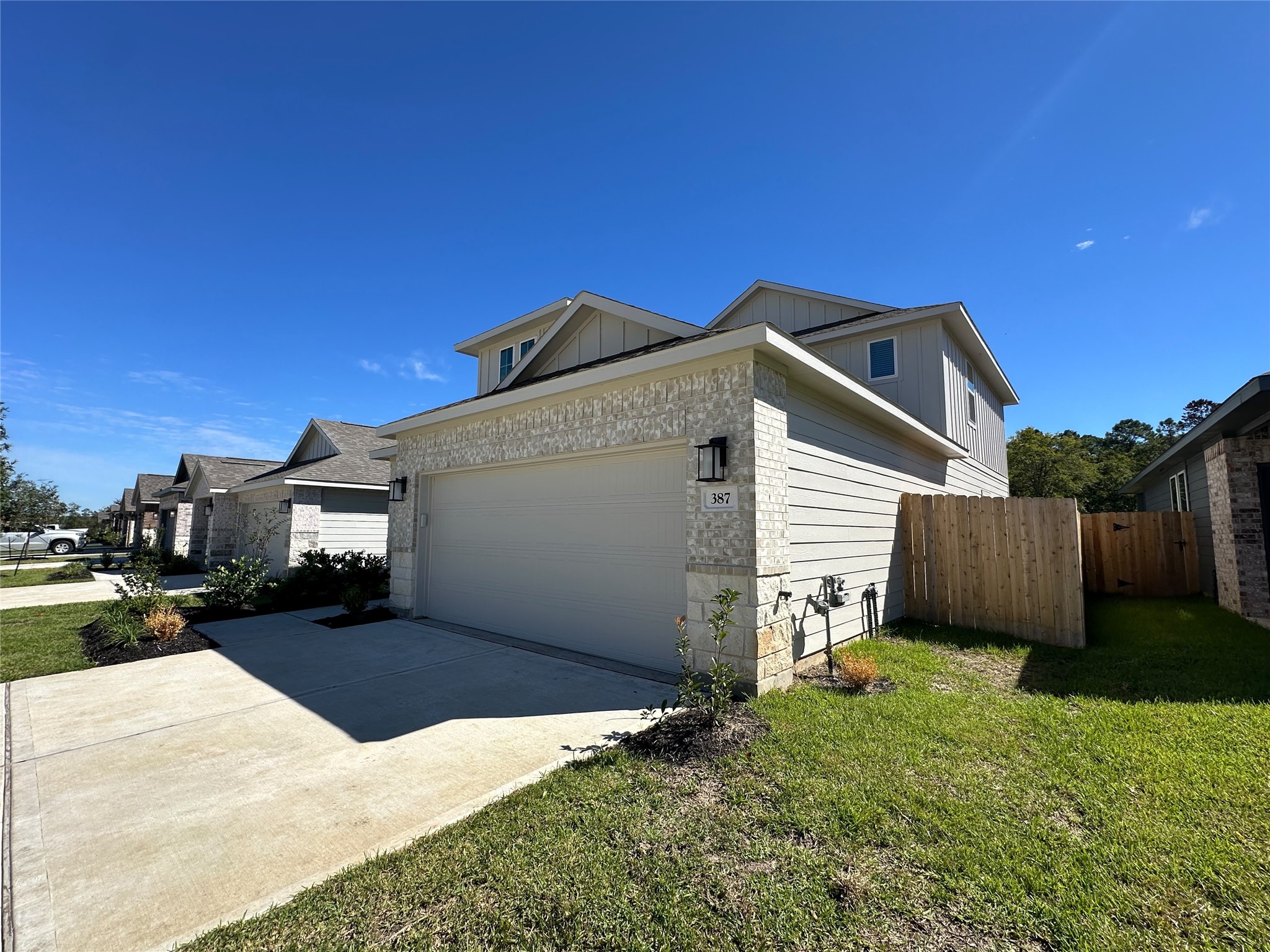 387 Sunrise Ranch Drive, Montgomery, TX 77316