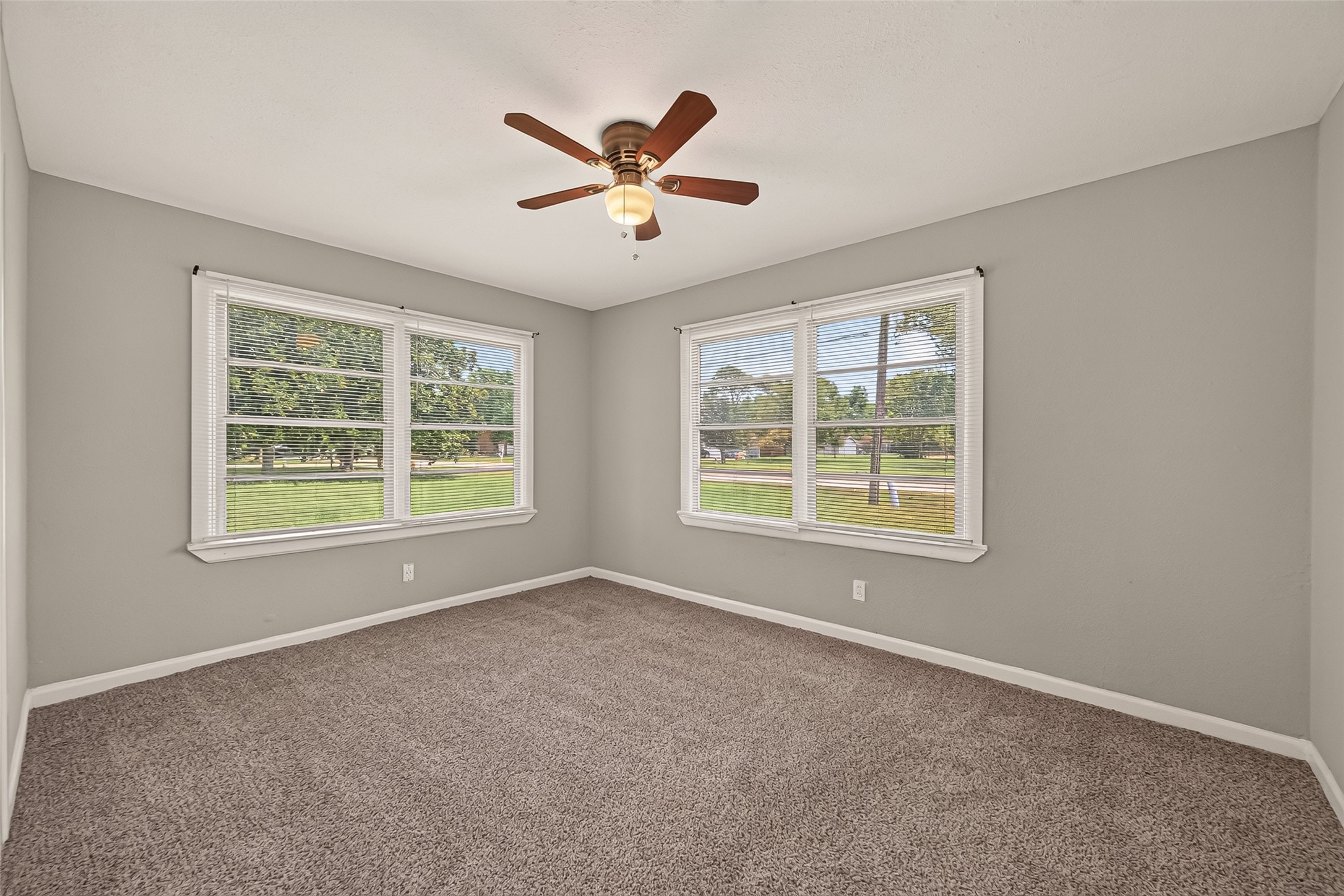2422 Florence Street, La Marque, TX 77568