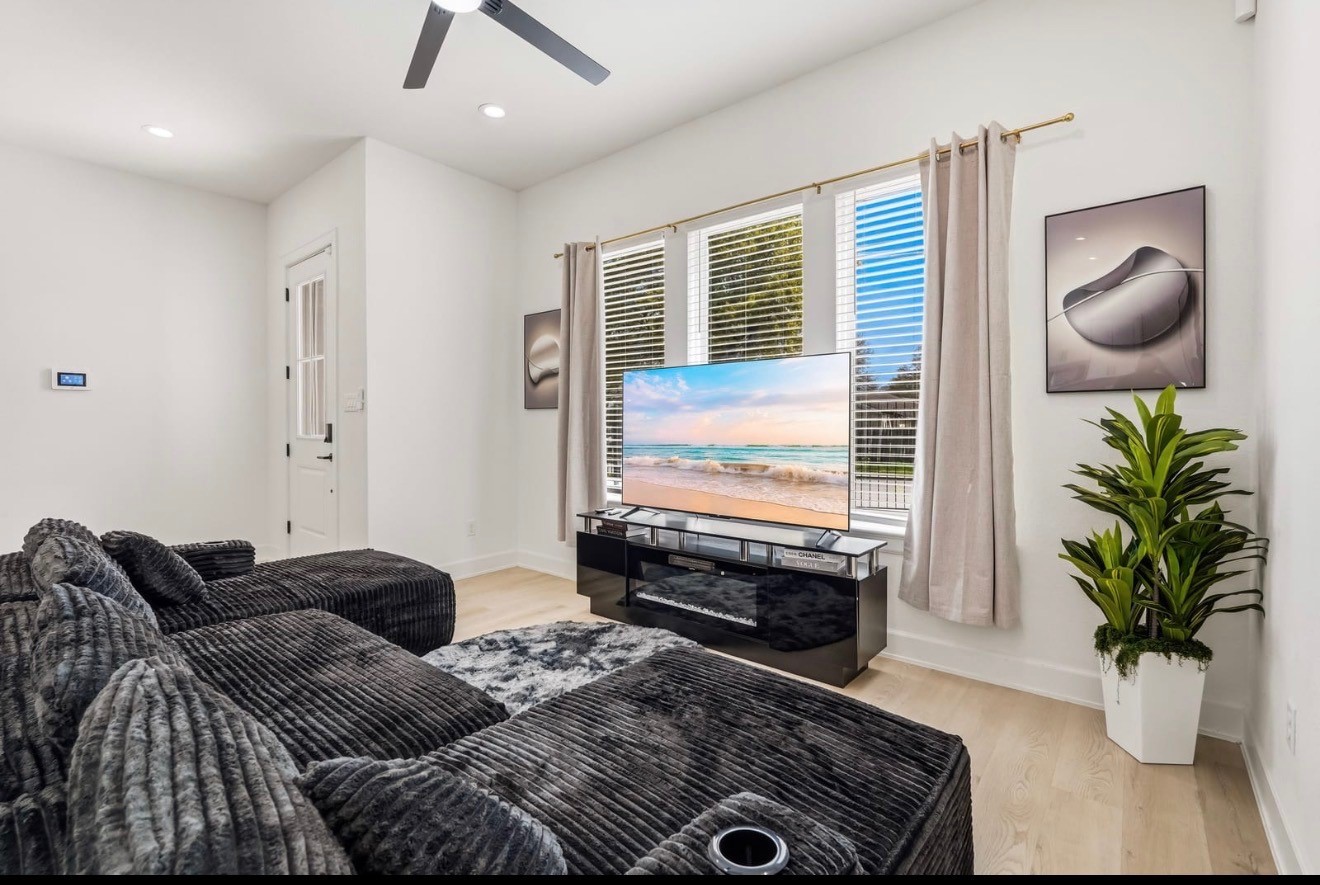 6528 Weston Street, #B, Houston, TX 77021