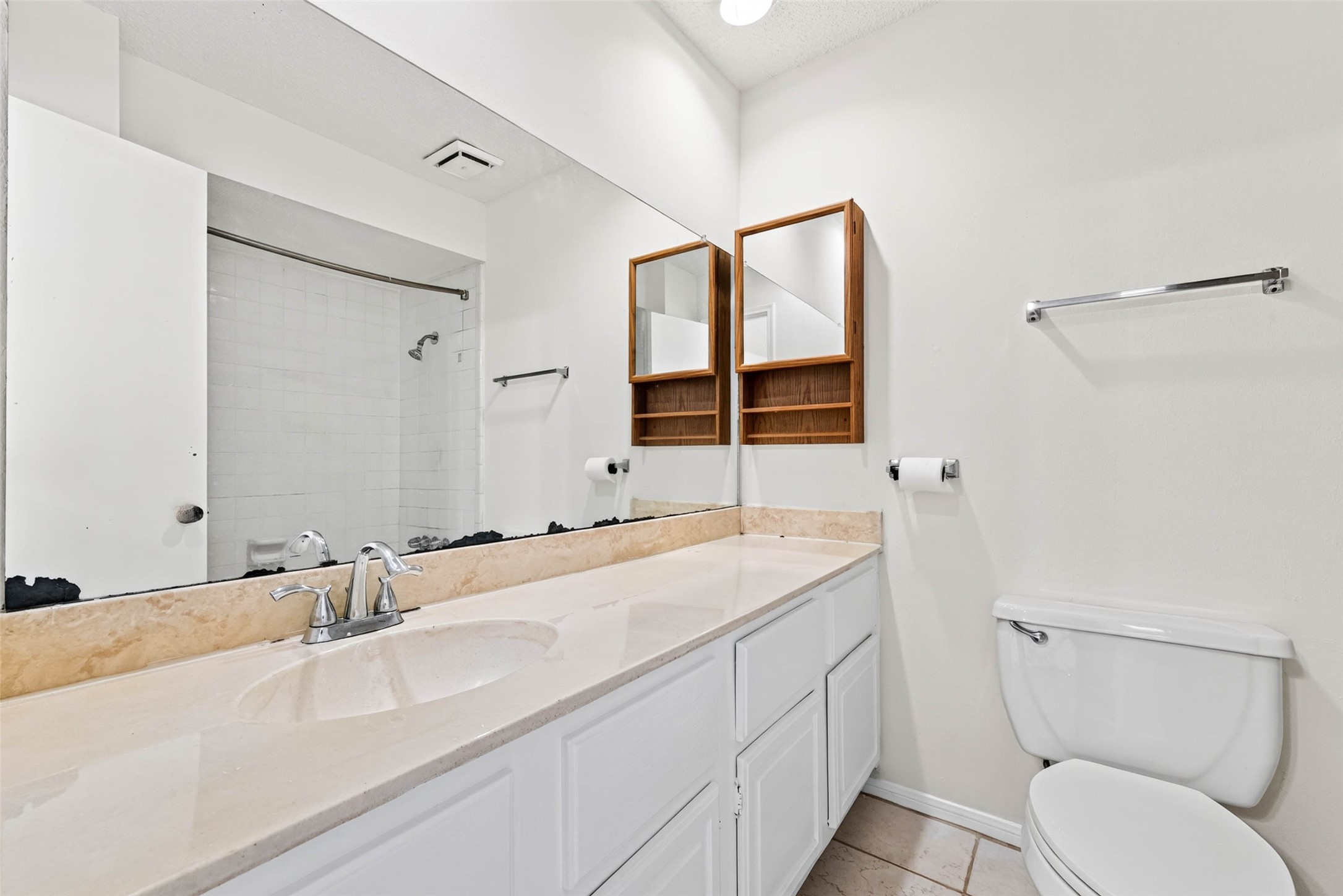 7700 Creekbend Dr, #39, Houston, TX 77071