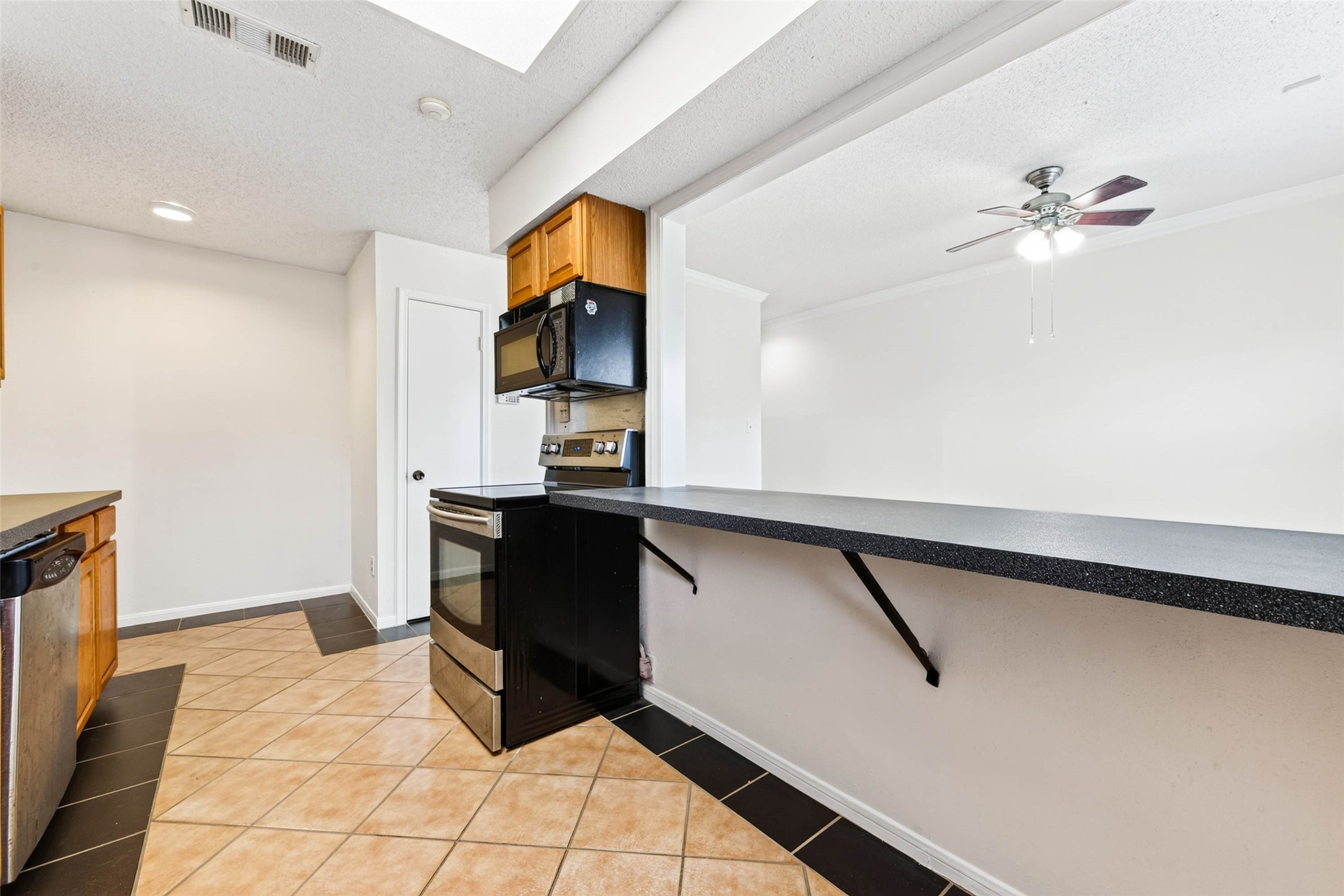 7700 Creekbend Dr, #39, Houston, TX 77071