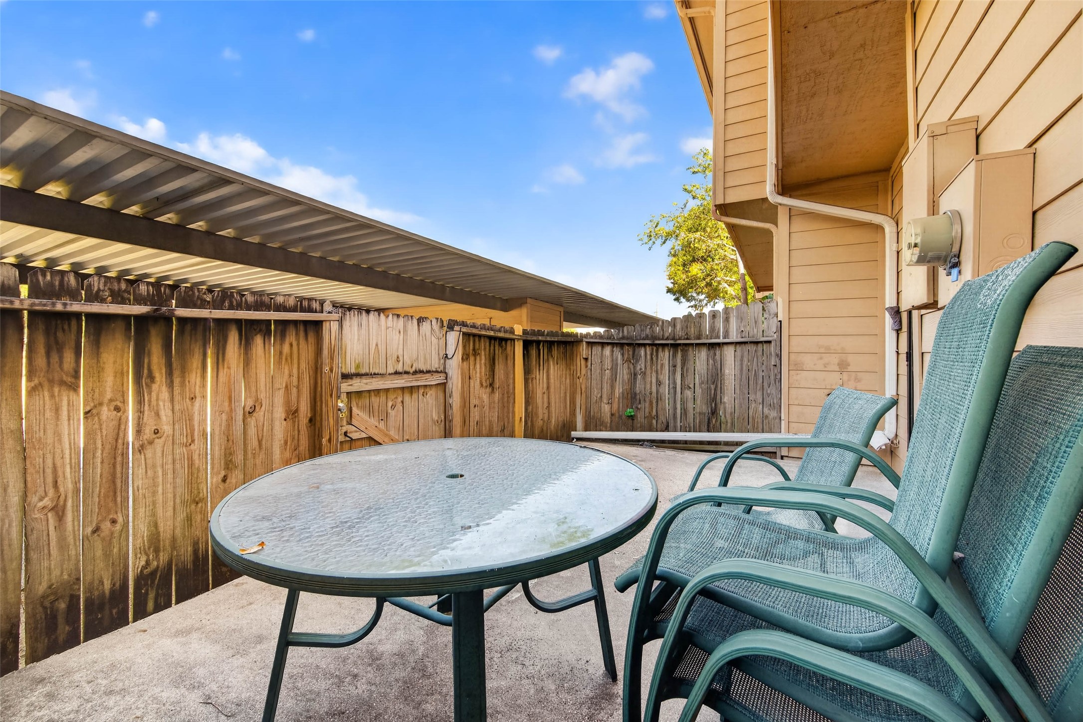 7700 Creekbend Dr, #39, Houston, TX 77071