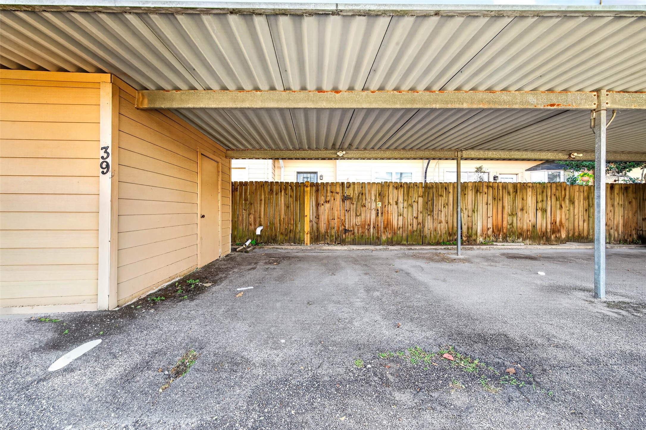 7700 Creekbend Dr, #39, Houston, TX 77071