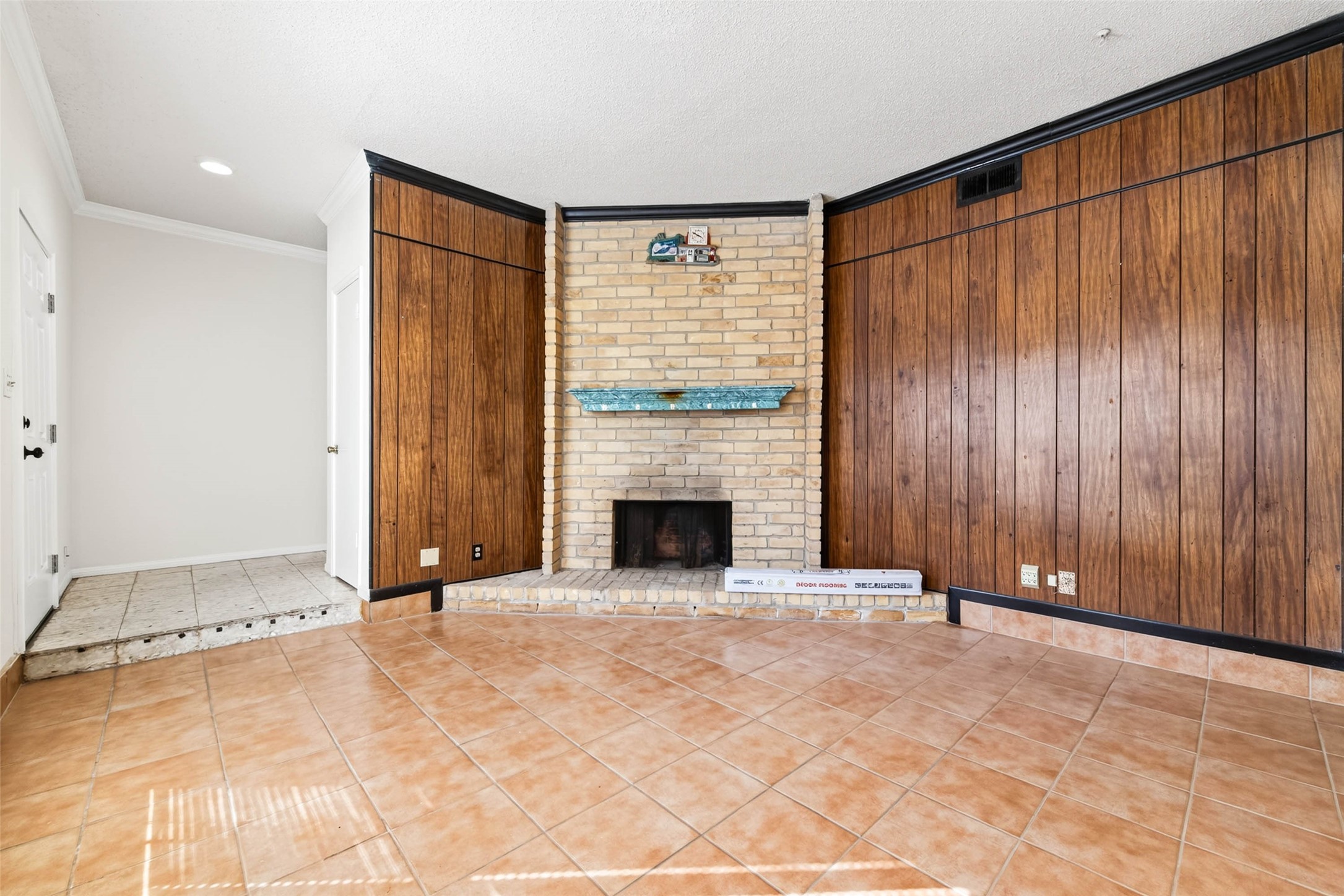 7700 Creekbend Dr, #39, Houston, TX 77071