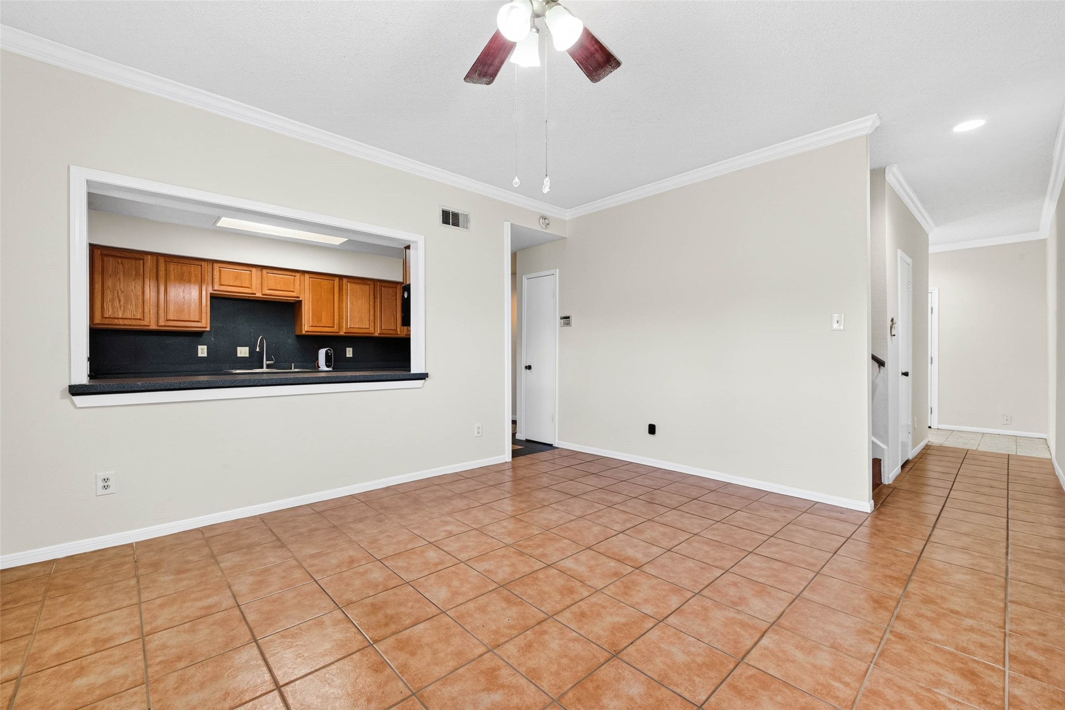 7700 Creekbend Dr, #39, Houston, TX 77071