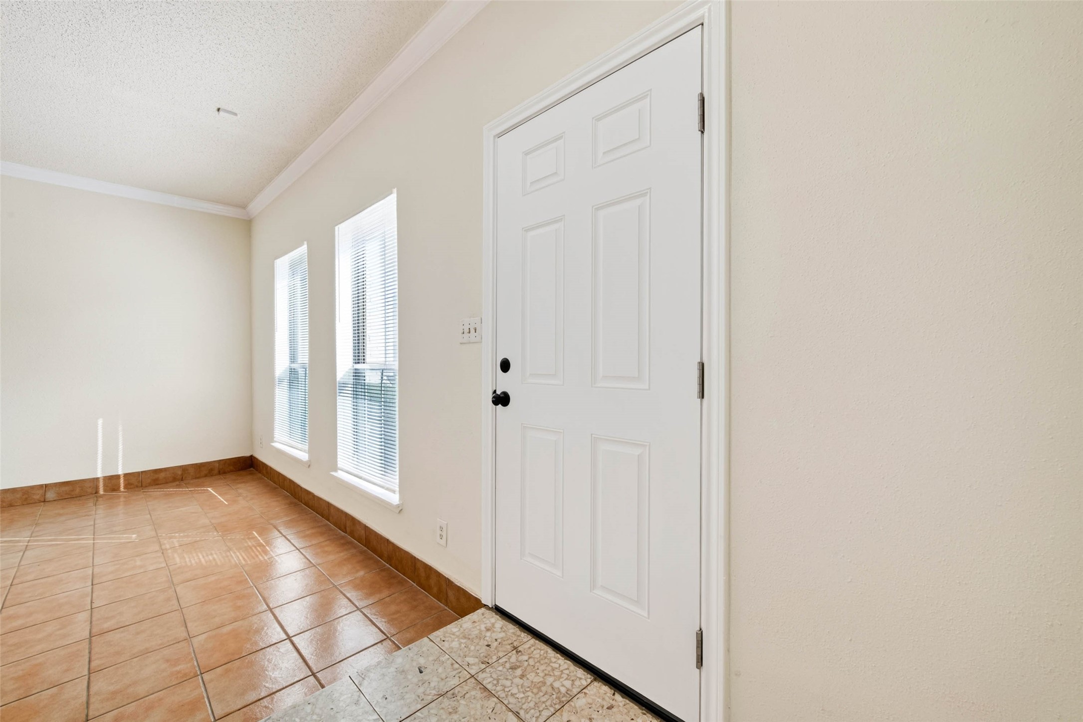 7700 Creekbend Dr, #39, Houston, TX 77071