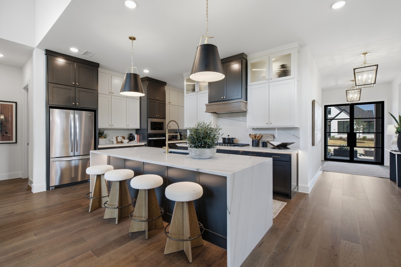 TK60-0001-B8_TEGAN - D_Kitchen 1 - Showcase