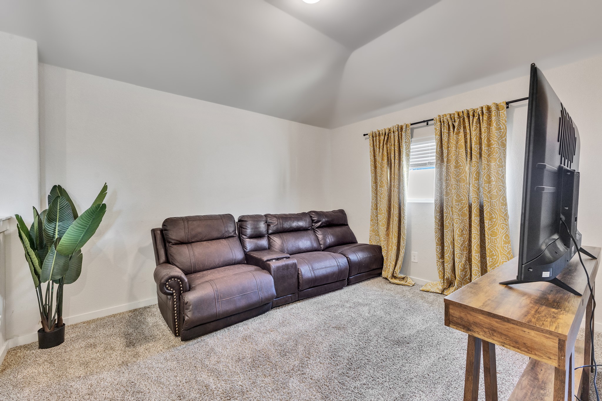 10842 Bodie Hills Drive, Rosharon, TX 77583