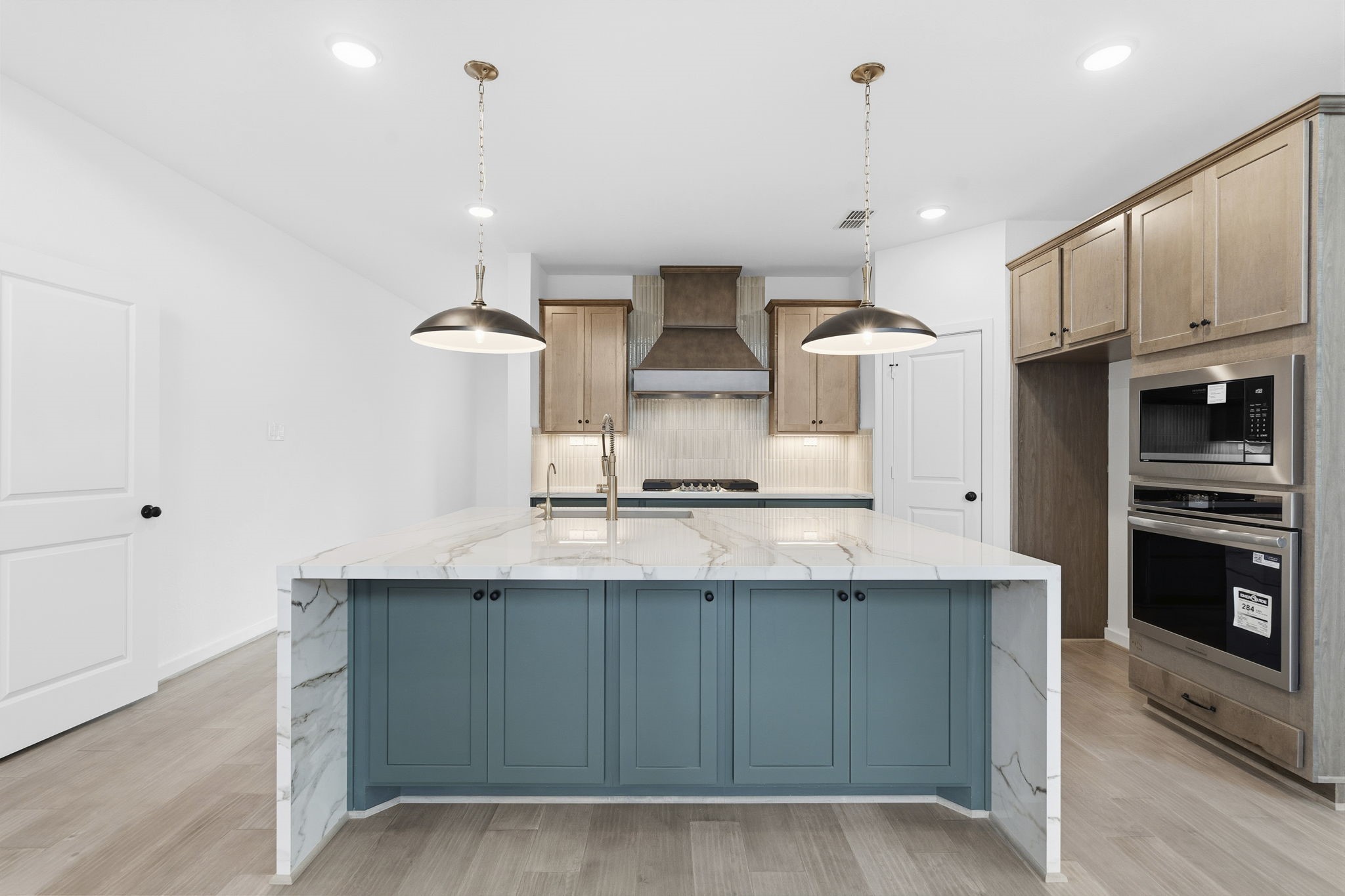 10923 Spring Wind Drive, Missouri City, TX 77459